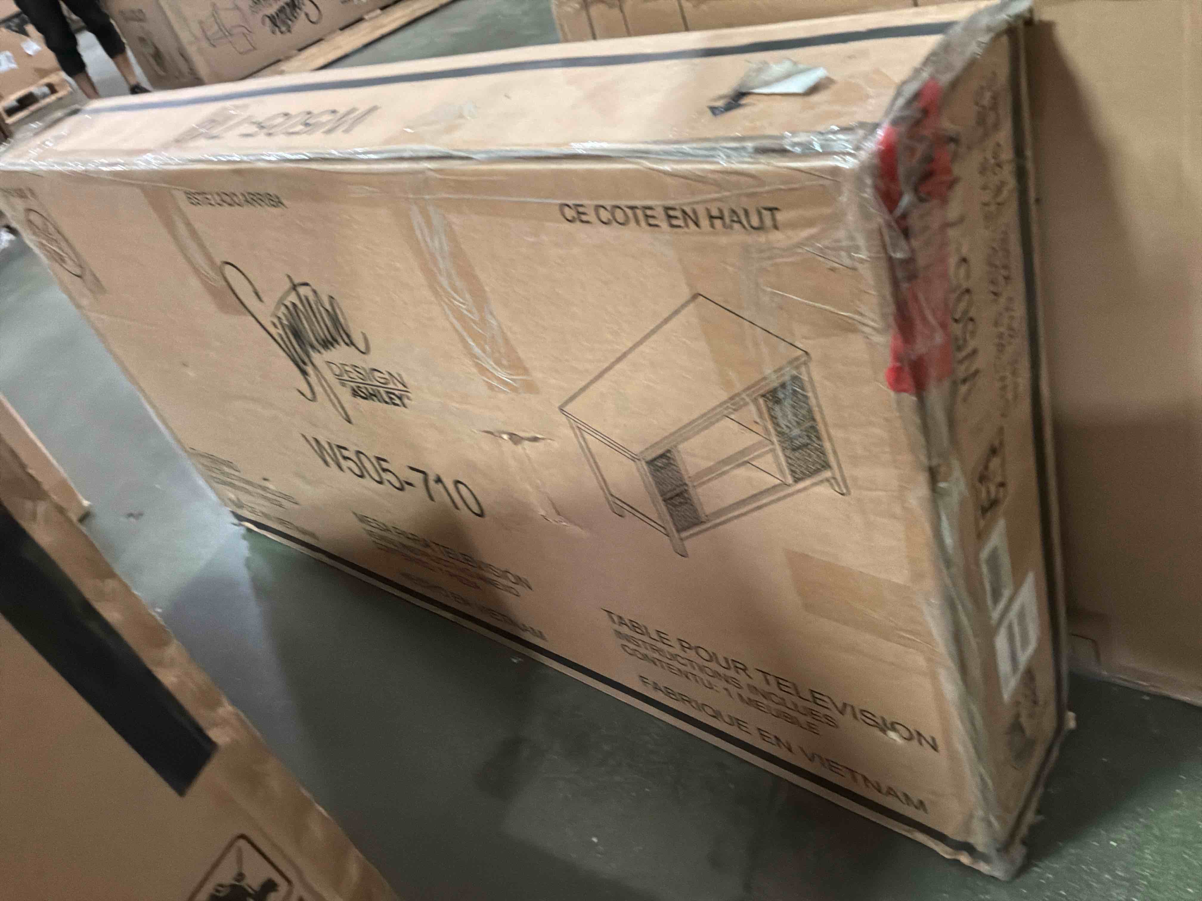 https://s3.amazonaws.com/lotting-images-prod/bidfta/BRN5060122_1778523282030.jpeg