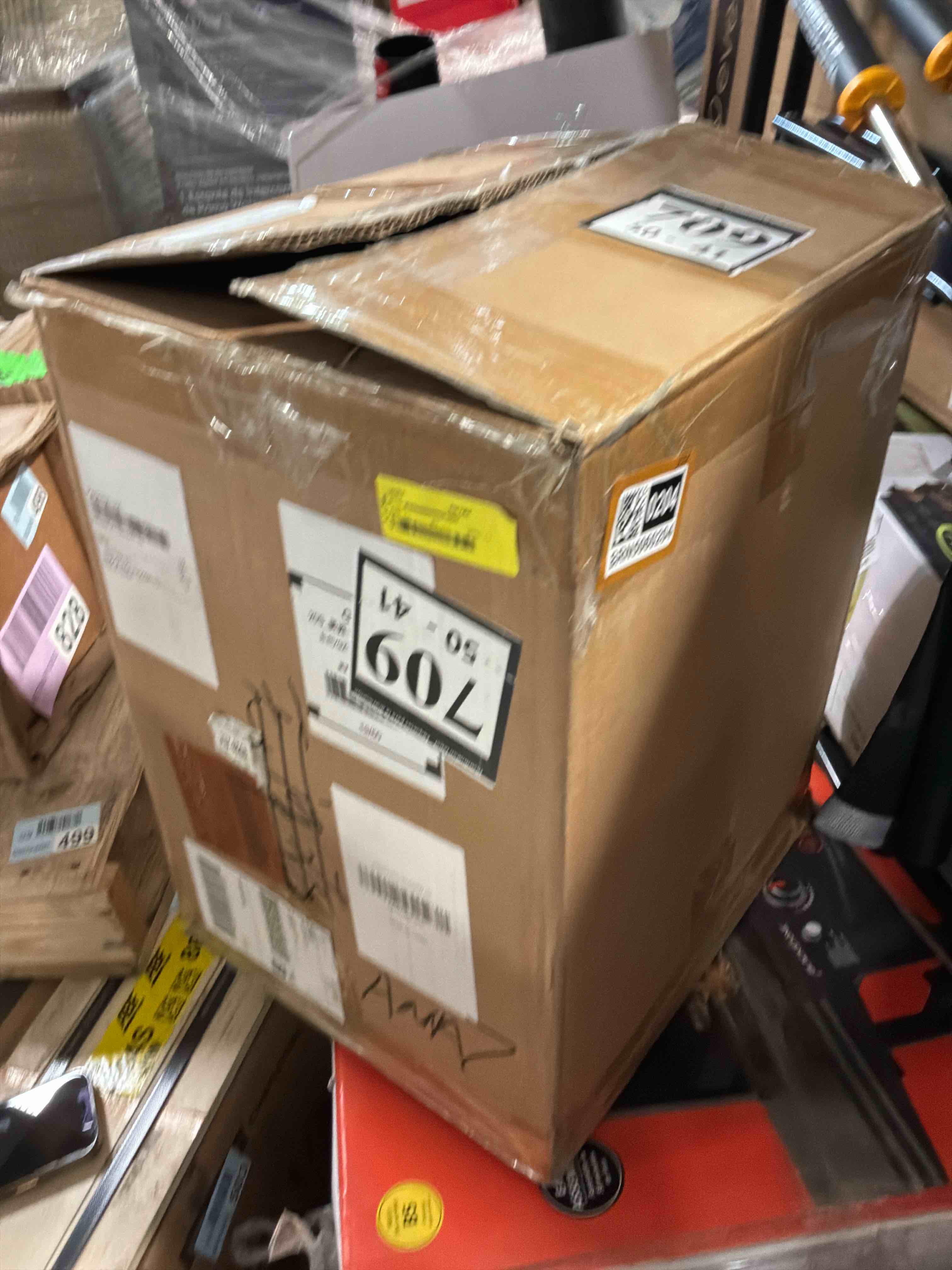 https://s3.amazonaws.com/lotting-images-prod/bidfta/BRN5060204_1778700127878.jpeg