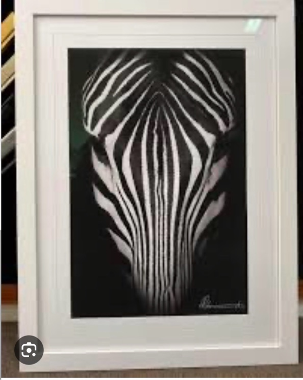 HIGH END WALL ART 