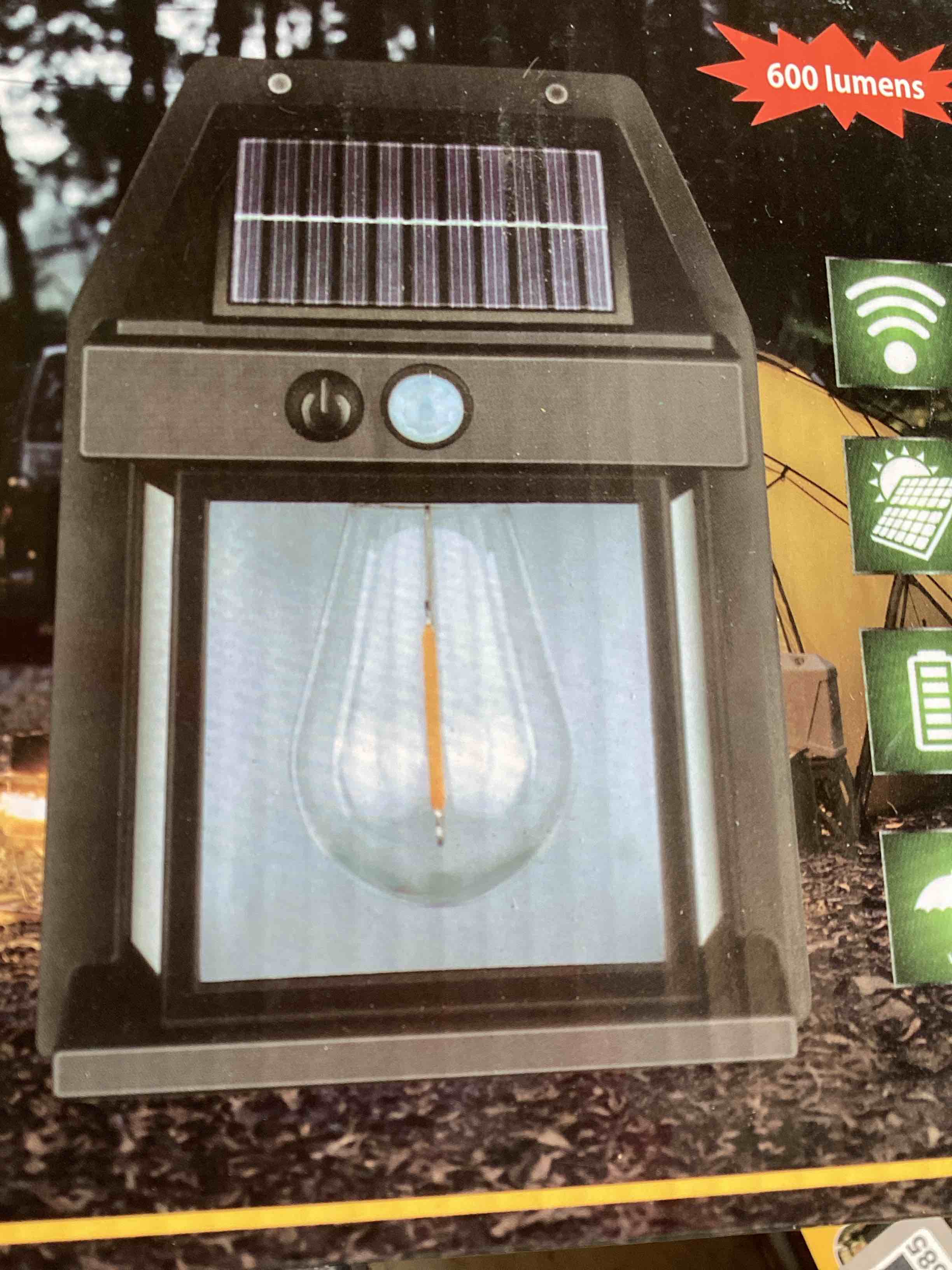 solar interactive wall lamp