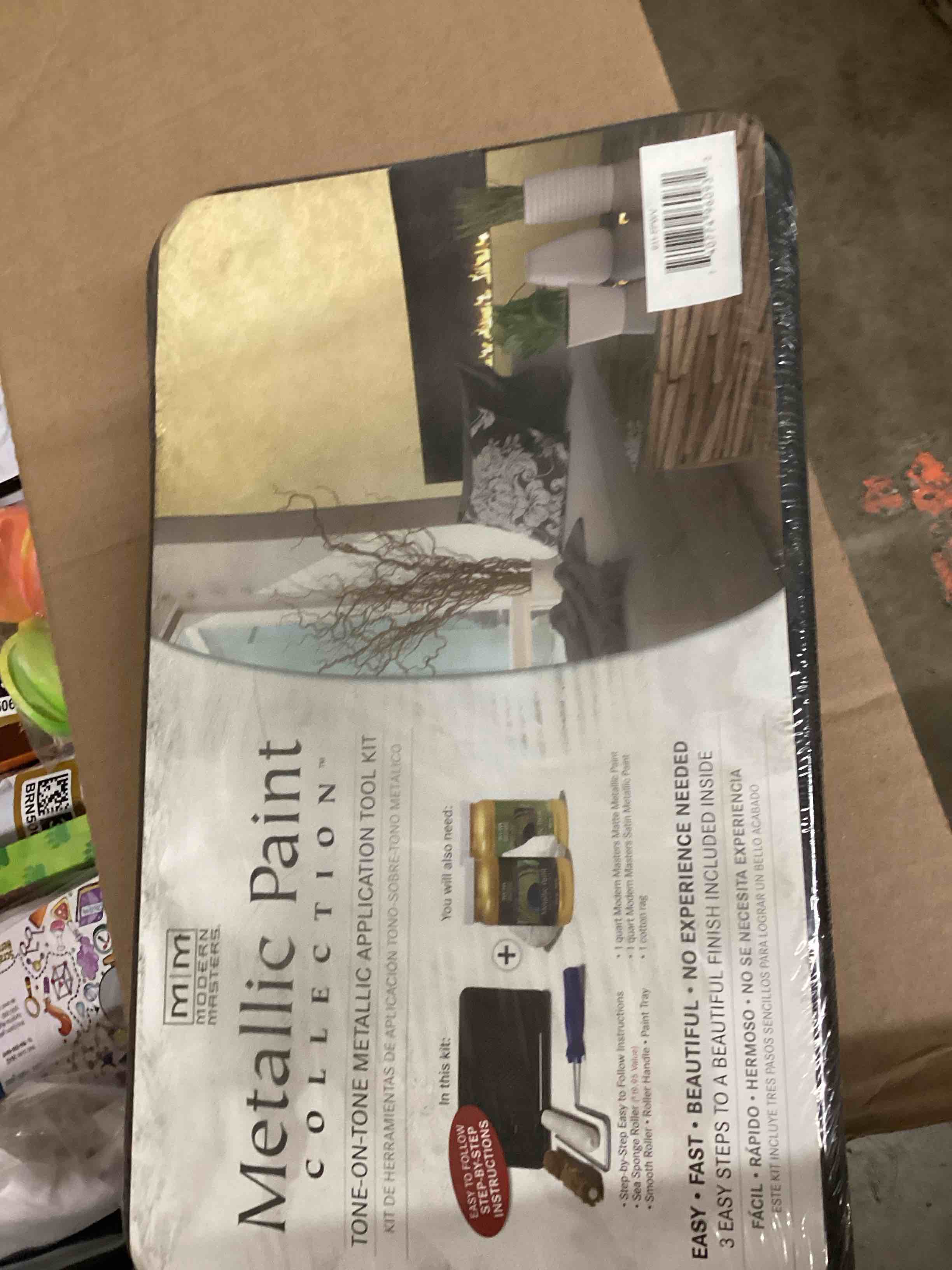 Condition photo showing New/Like New for modern masters 223427 metallic paint application kit pack of 6