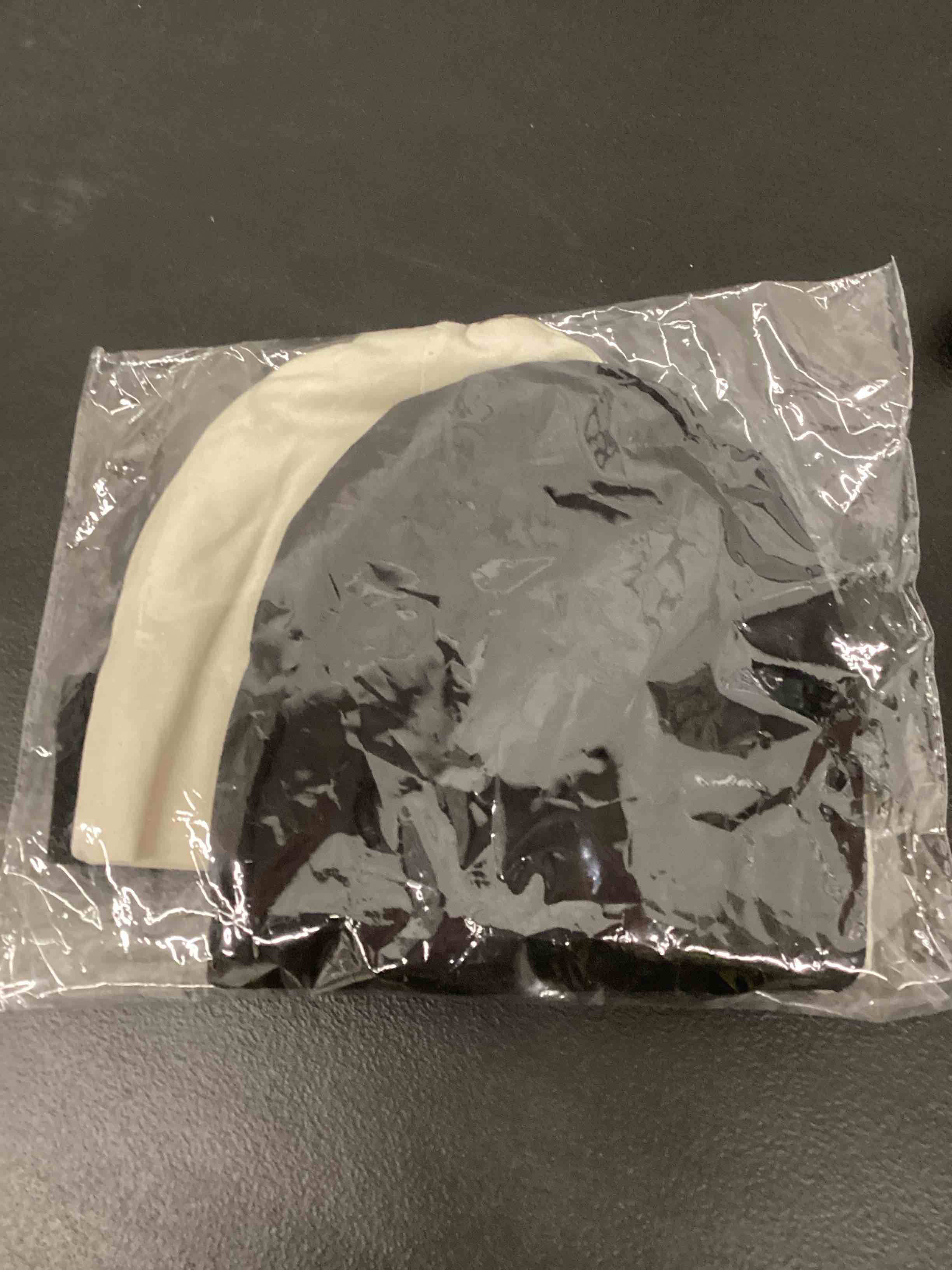 Condition photo showing New/Like New for 4-baby beanie hat