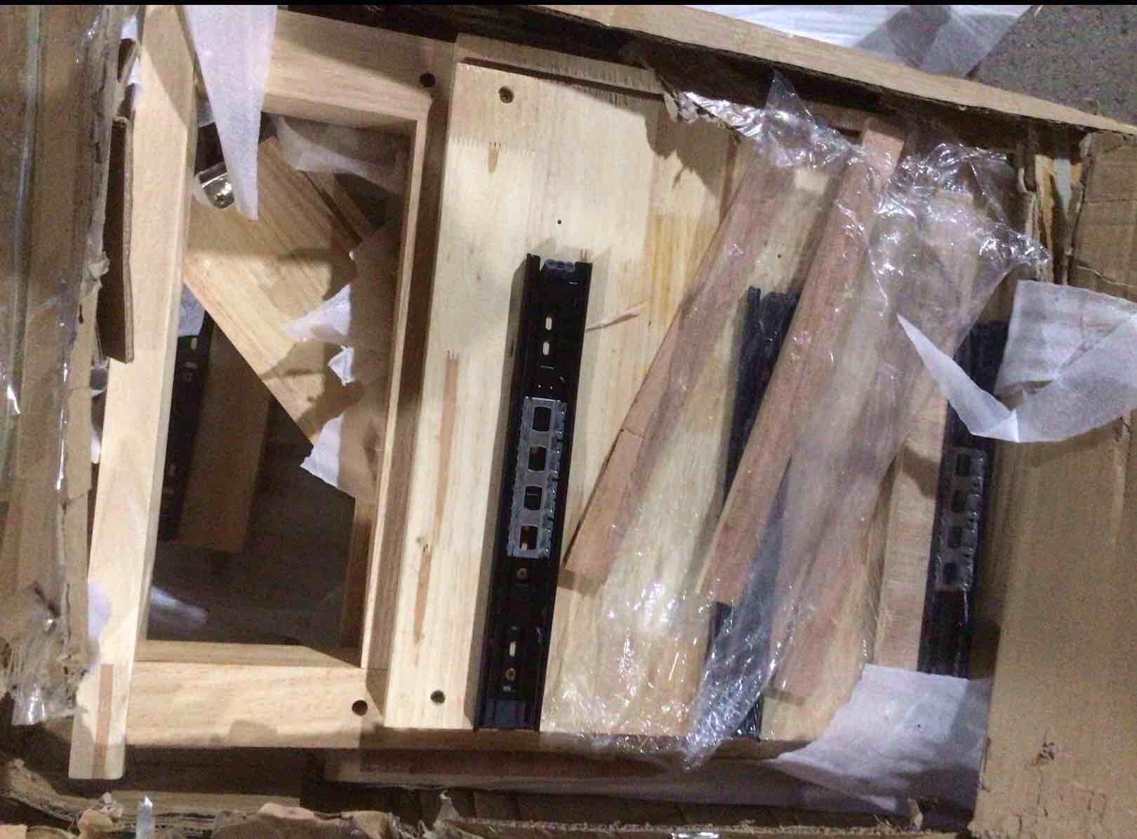 https://s3.amazonaws.com/lotting-images-prod/bidfta/BRN5068021_1778613435260.jpeg