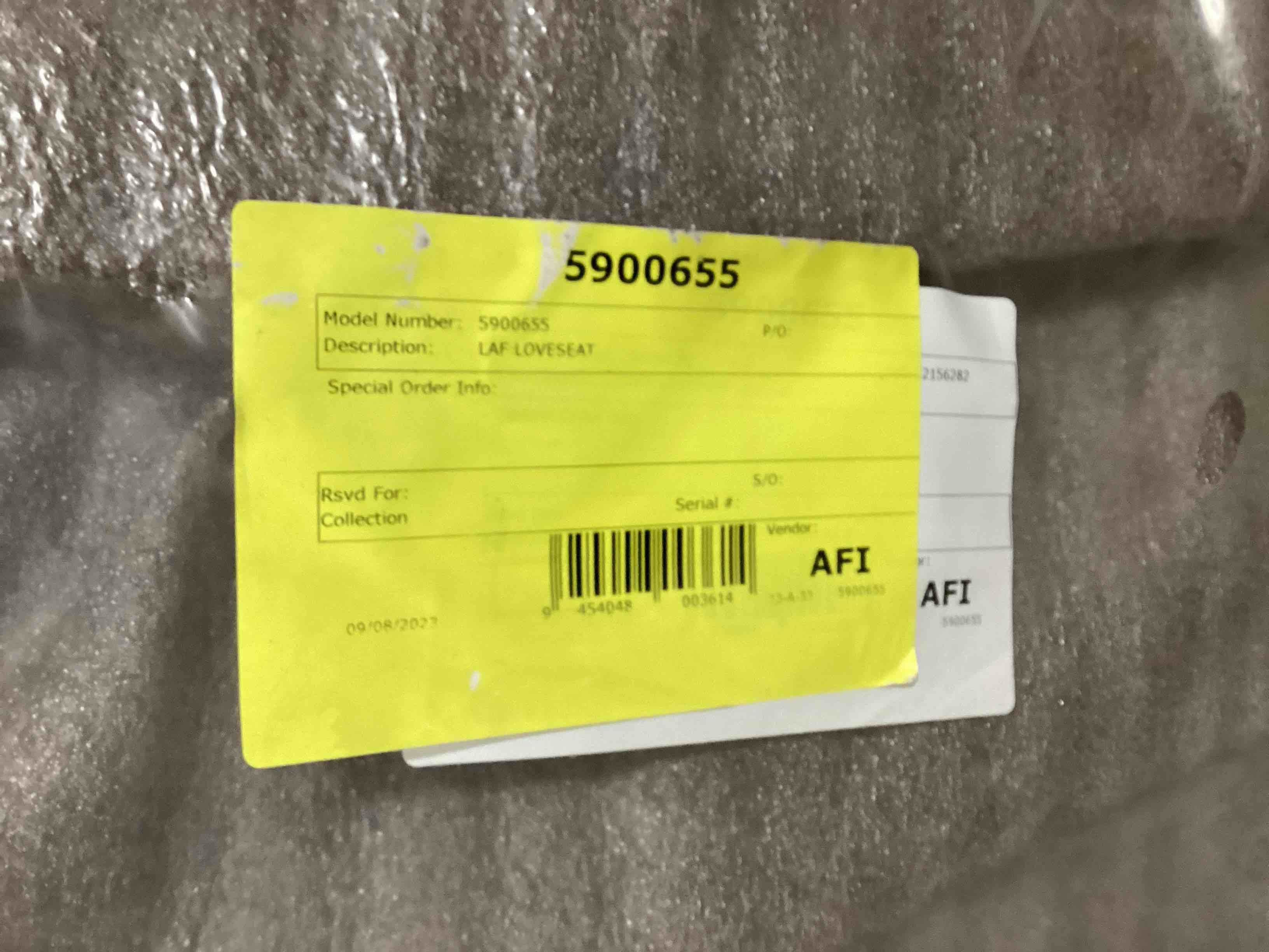 https://s3.amazonaws.com/lotting-images-prod/bidfta/BRN5071012_1778004581444.jpeg