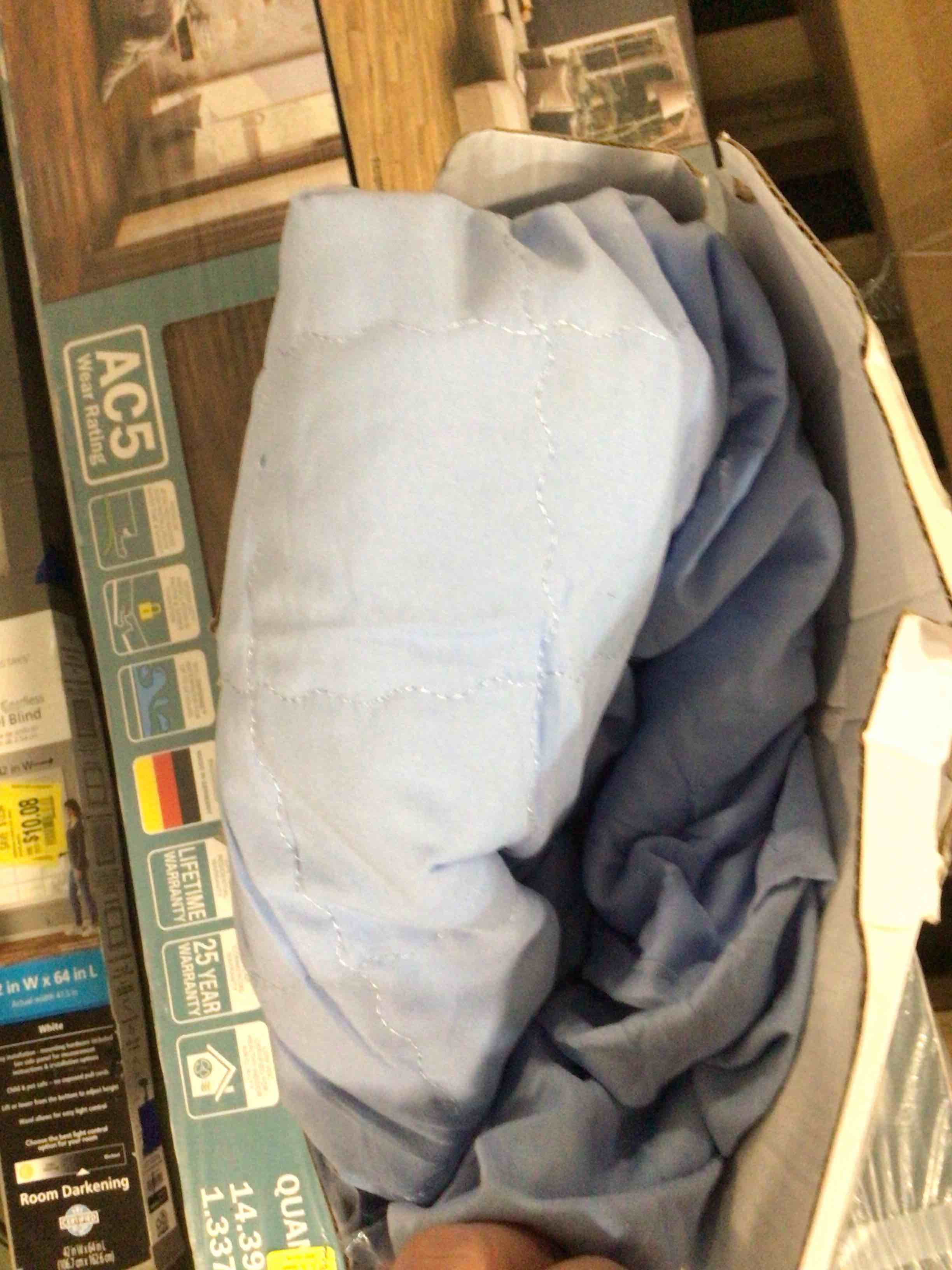 Condition photo showing As Is for kayfia waterproof mattress pad twin blue