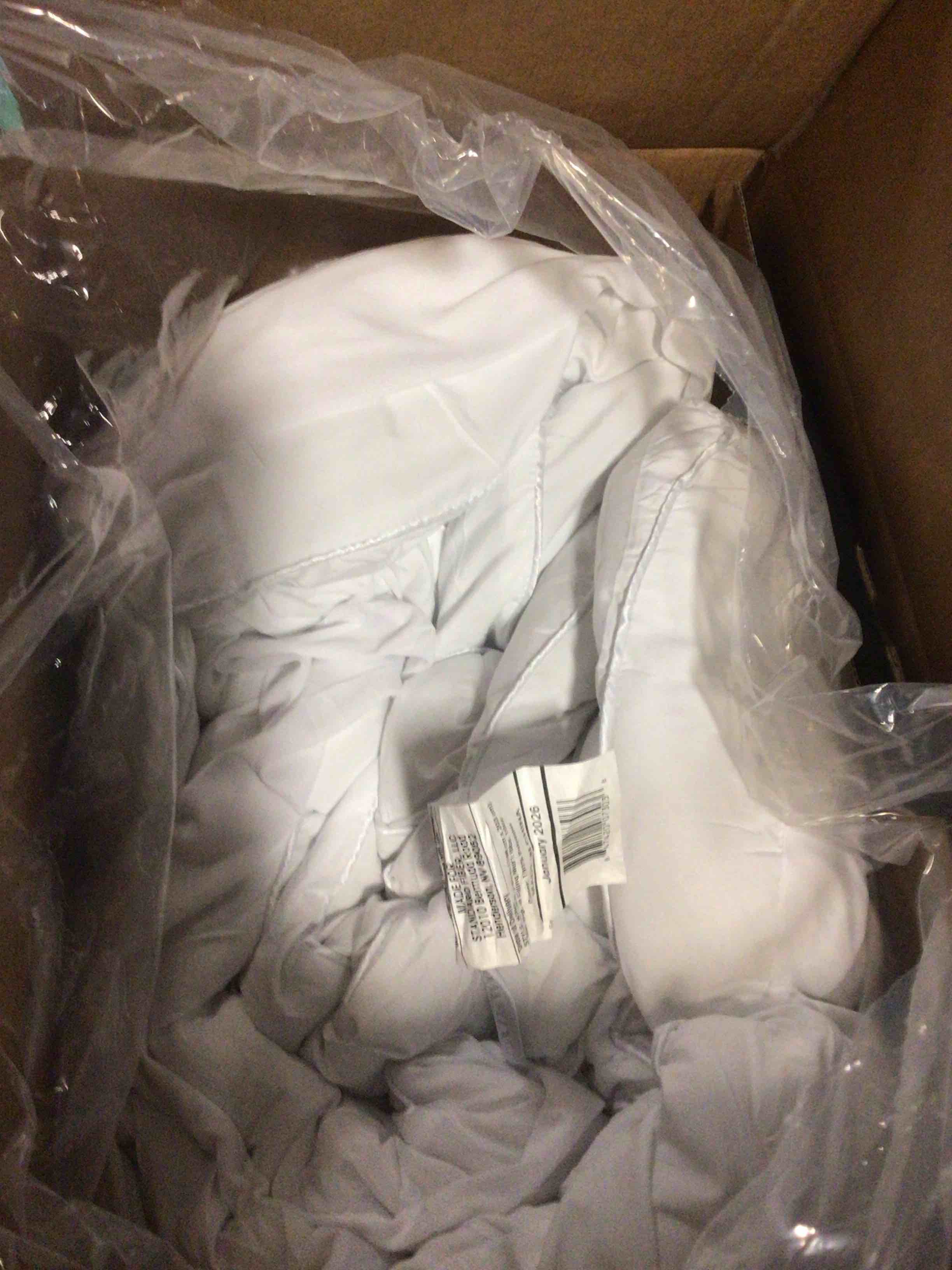 https://s3.amazonaws.com/lotting-images-prod/bidfta/BRN5083463_1779908822999.jpeg