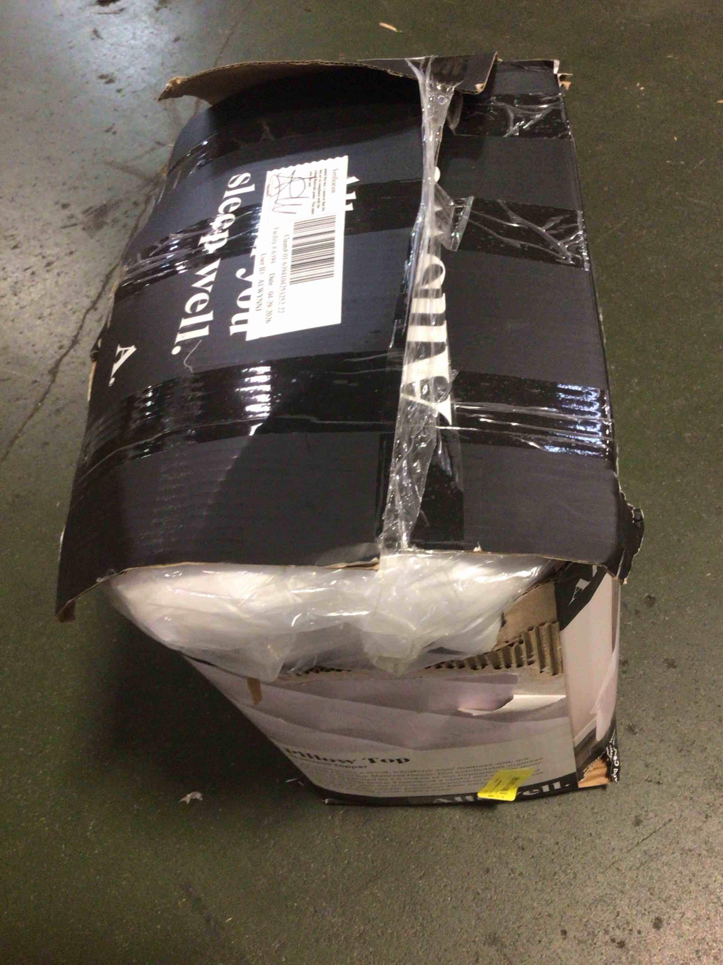 https://s3.amazonaws.com/lotting-images-prod/bidfta/BRN5083479_1779910444739.jpeg