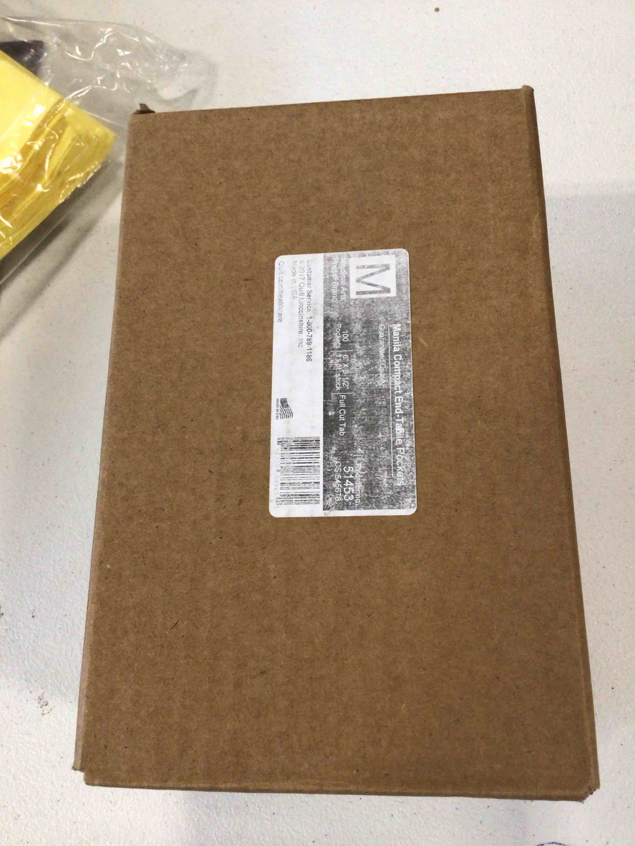 https://s3.amazonaws.com/lotting-images-prod/bidfta/BRN5084635_1780947091437.jpeg
