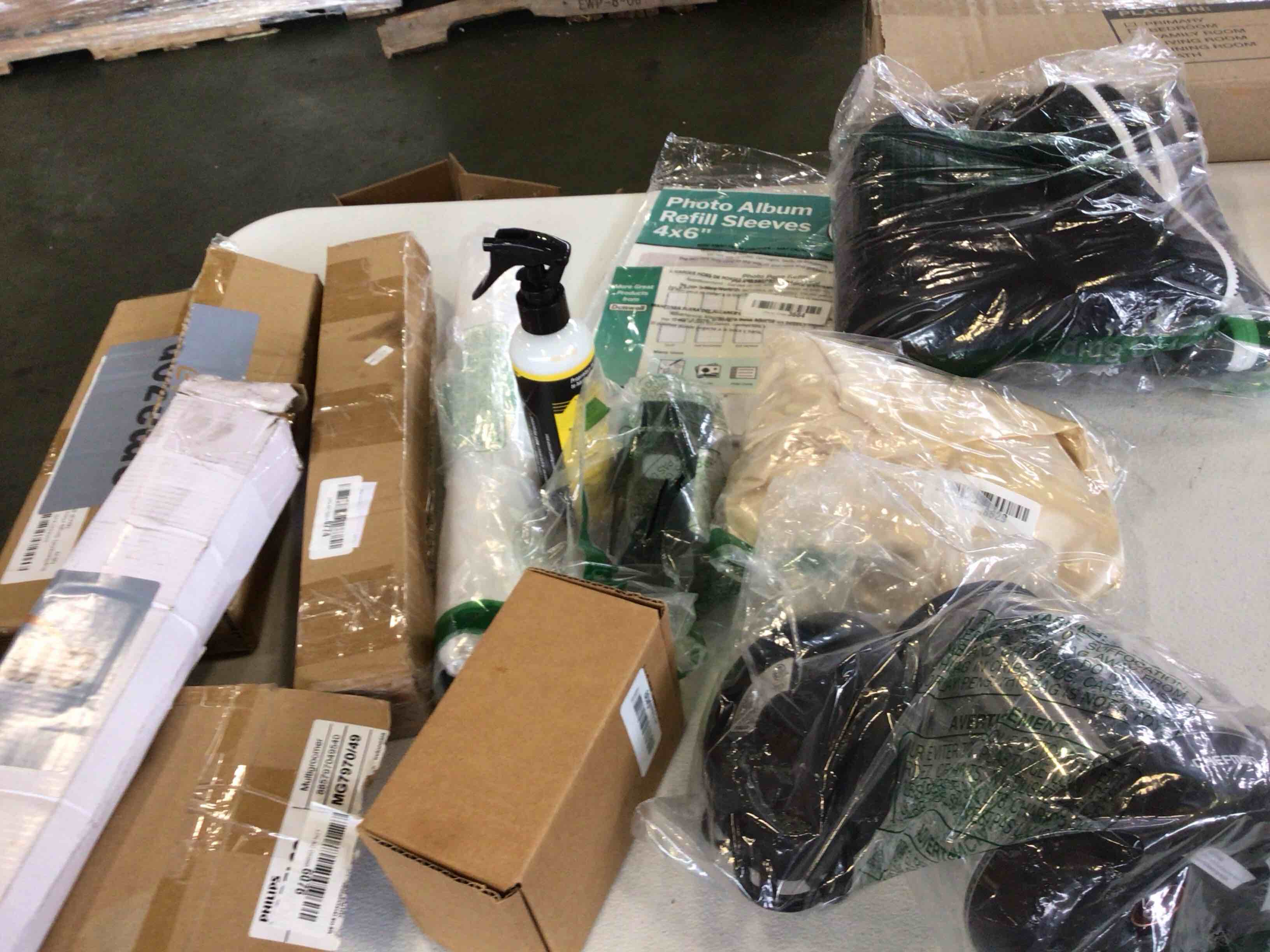 12 Count Miscellaneous Items May Include Home Goods, Children’s Toys, Electronic Accessories, Jewelry, Purses, And Much More 