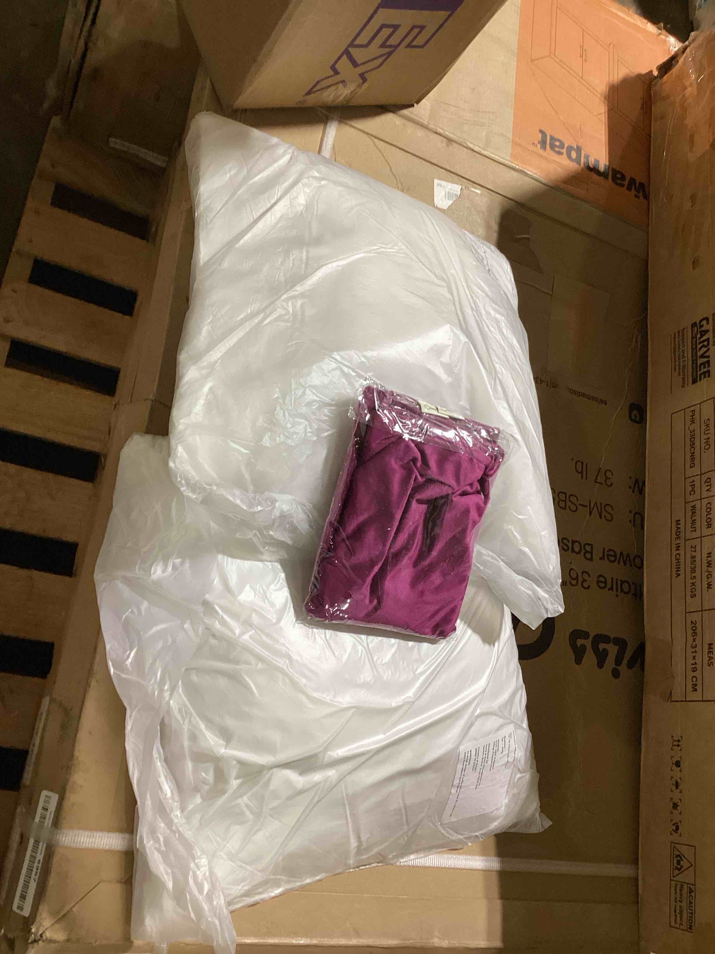 https://s3.amazonaws.com/lotting-images-prod/bidfta/BRN5111060_1783458823088.jpeg