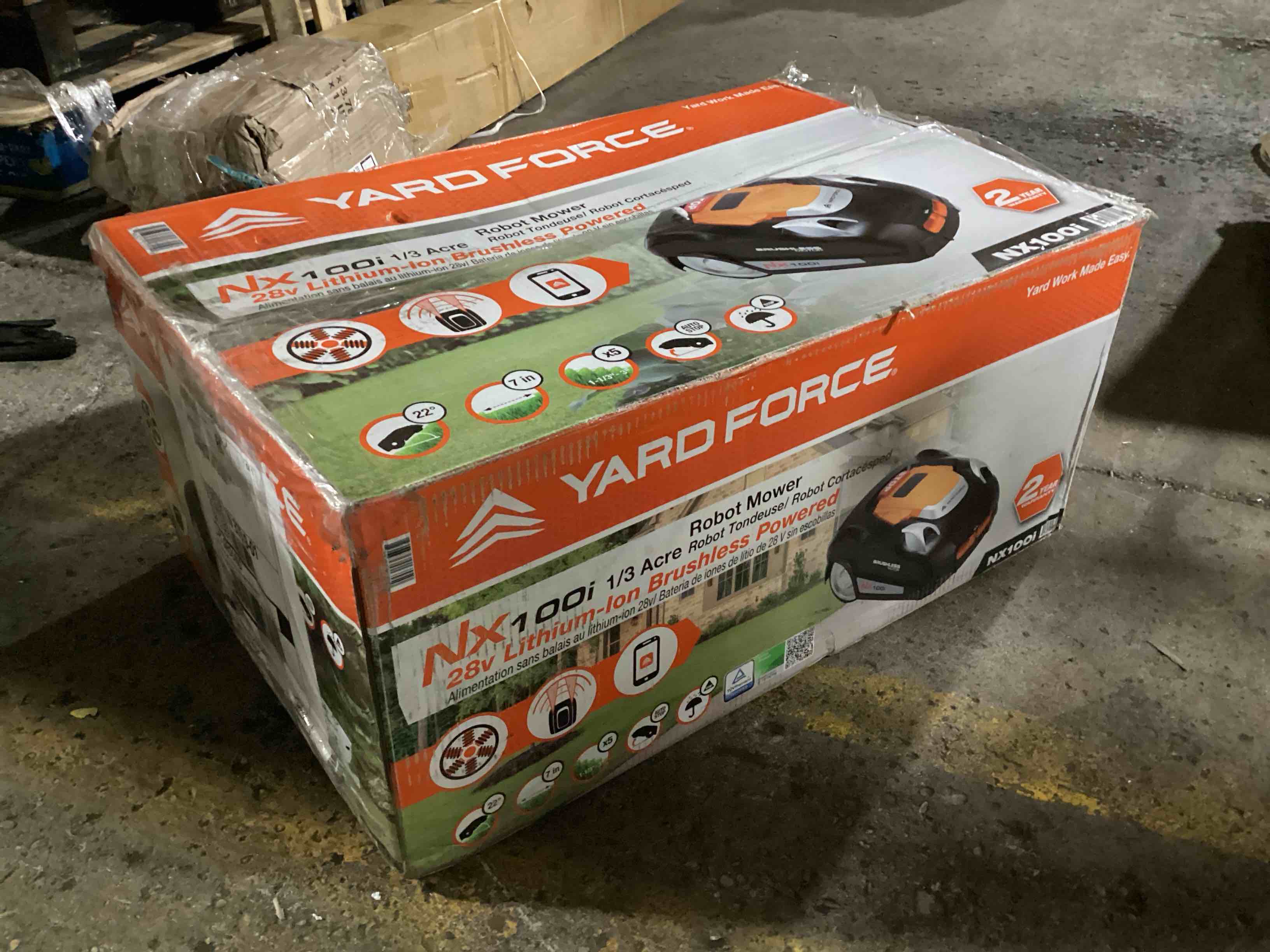 Condition photo showing New/Like New for yard force robotic lawnmower nx100i 28-volt auto charging self-propelled side discharge machine