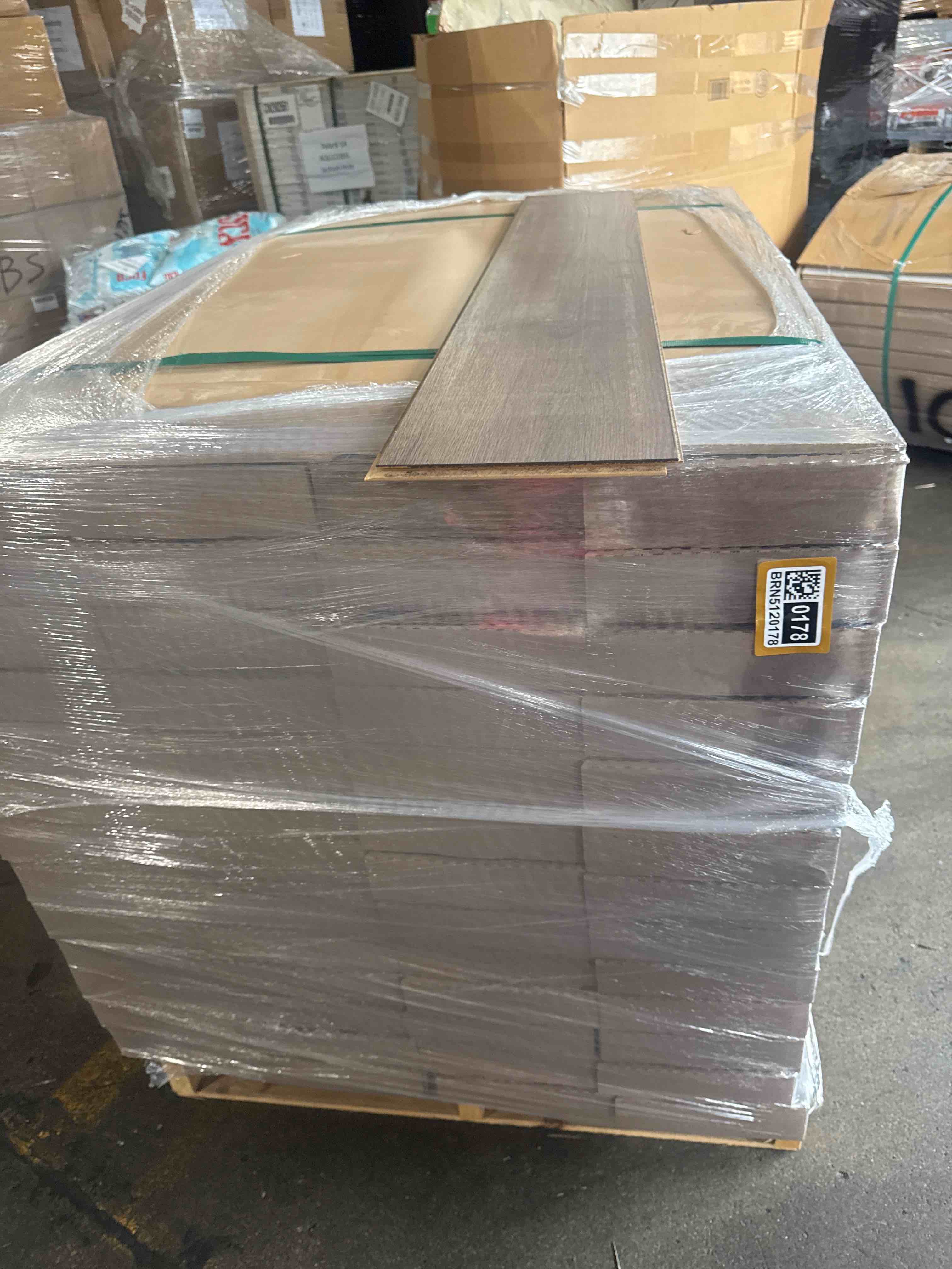 laminate wood flooring 7.48 x 50.67  (21.06 sq ft/ box) 56 boxes = 1179.15 sq ft _ bid per sq ft 