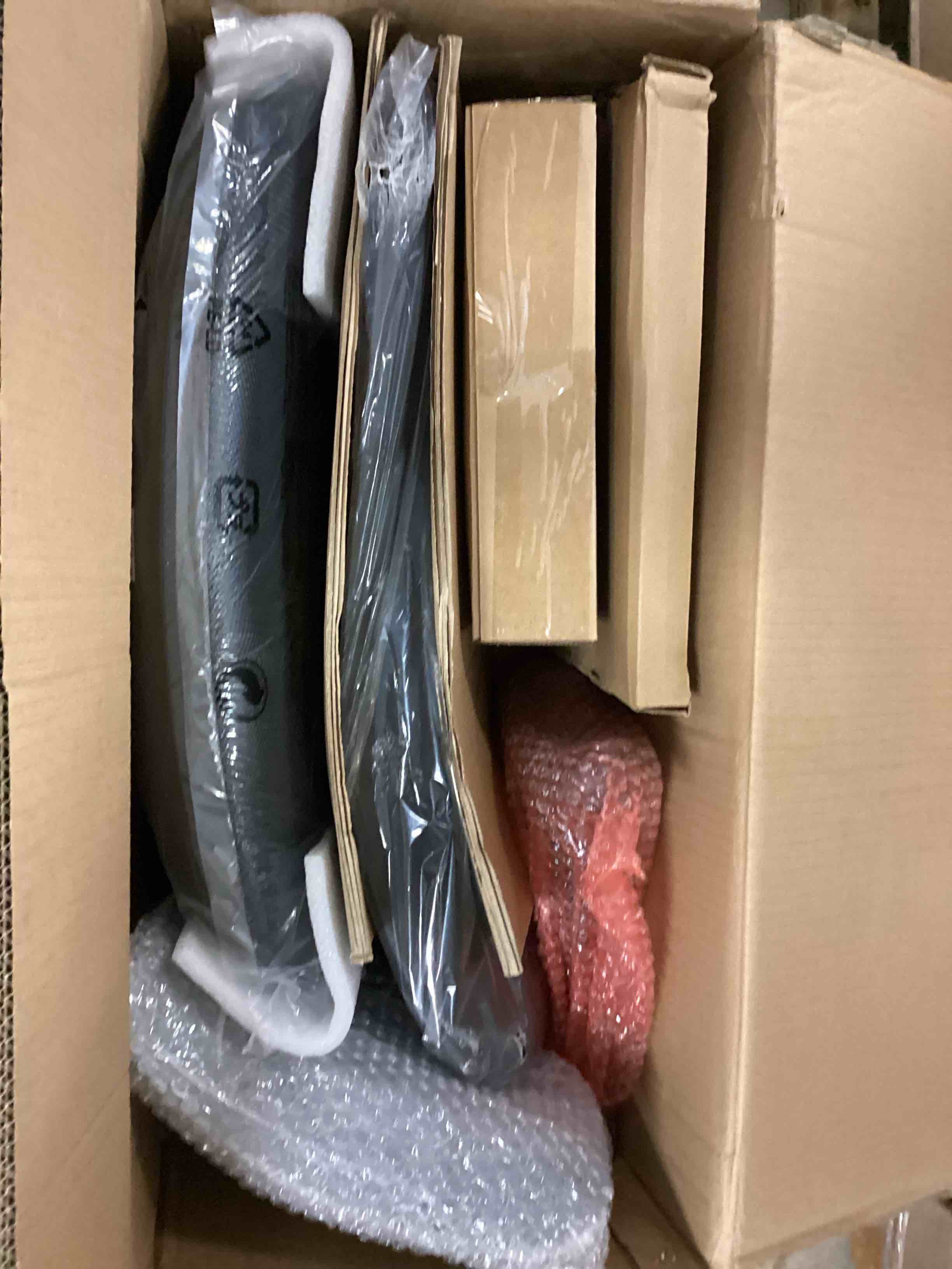 https://s3.amazonaws.com/lotting-images-prod/bidfta/BRN5123069_1780671765622.jpeg
