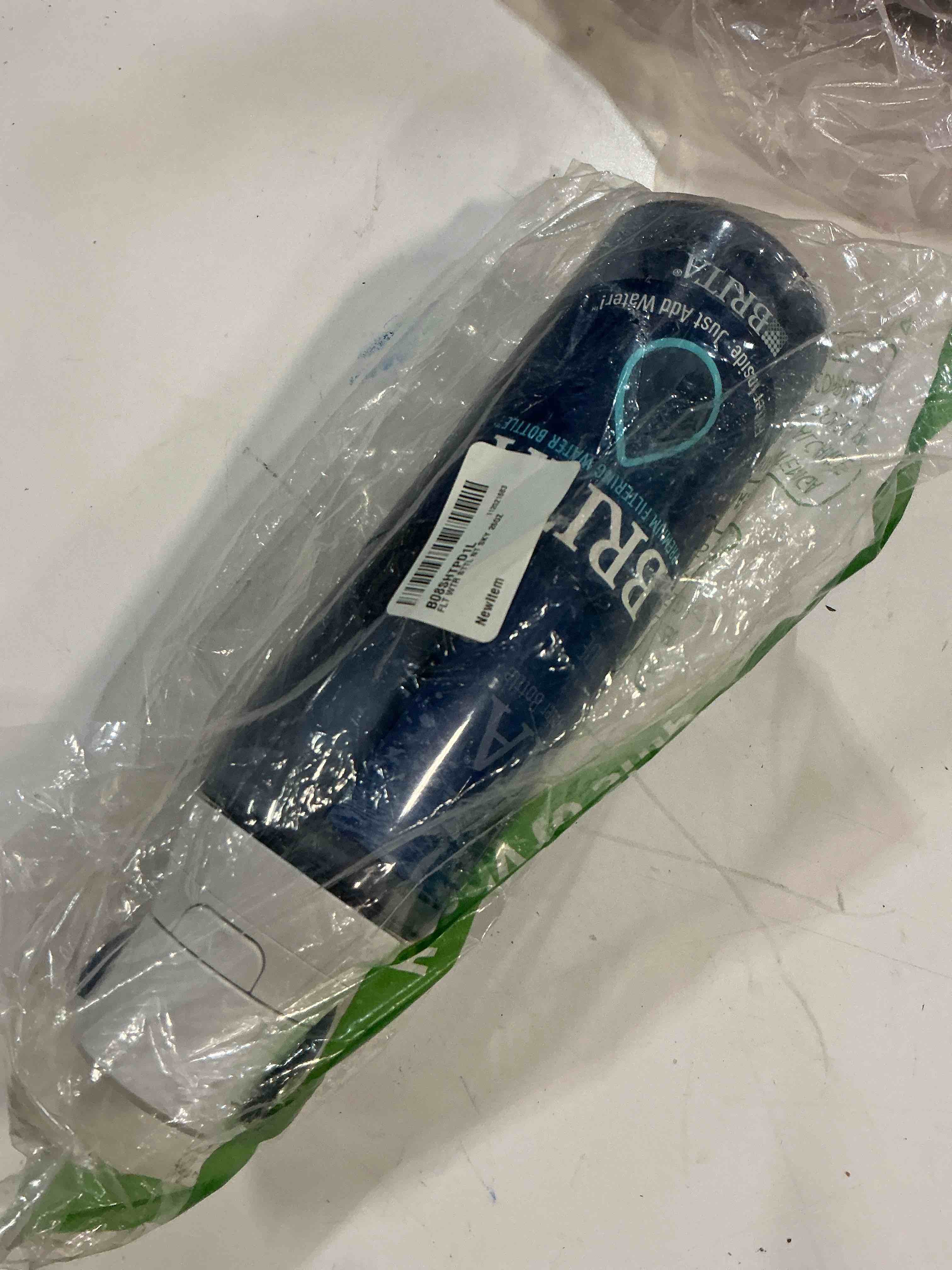 Condition photo showing New/Like New for brita 36386 premium water filter bottles, 26oz, night sky 26 ounces night sky