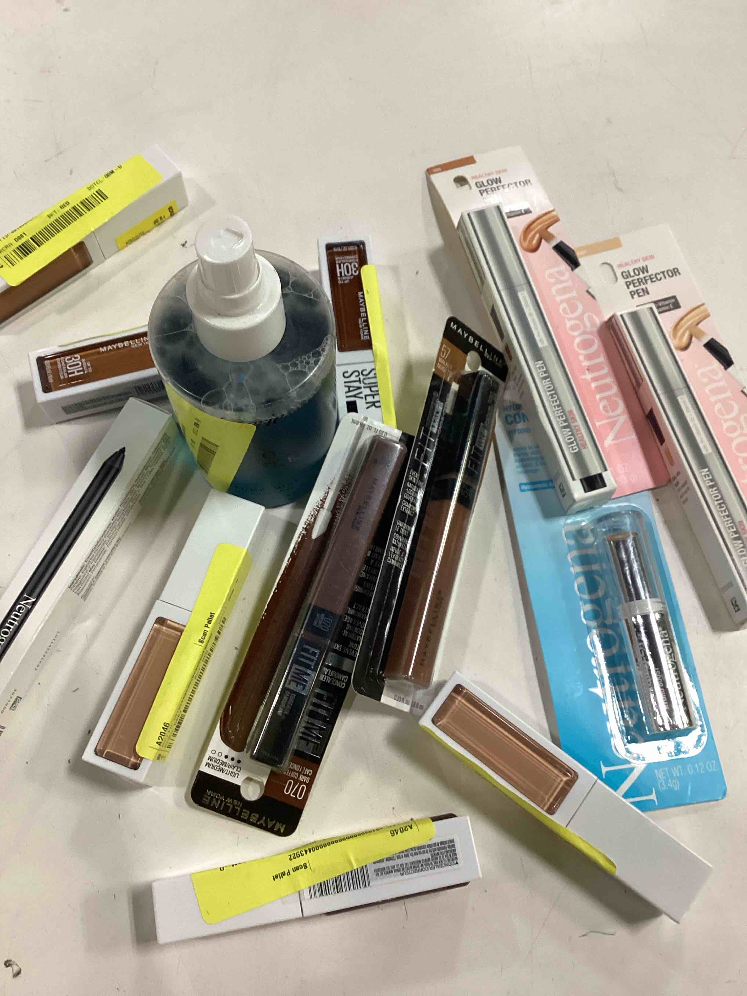 Condition photo showing As Is for pack of 12 units makeup assorted cosmetics ( different styles, colors and brands)