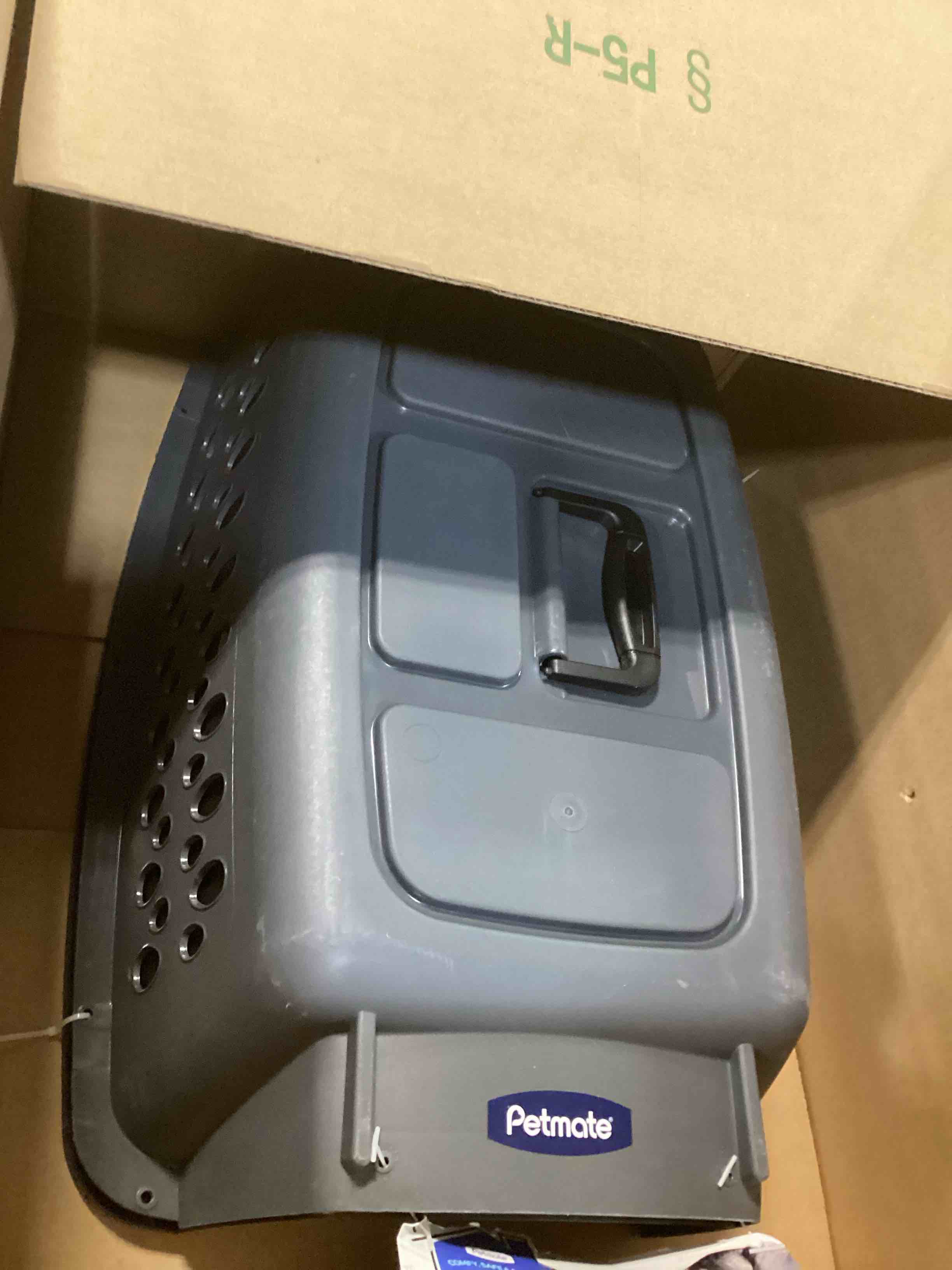 Condition photo showing Good Condition for Petmate Pet Porter Dog Kennel 24", Dark Gray & Black, for Pets 15-20lbs, Made in USA 24.0"L x 16.5"W x 14.5"H Dark Gray & Black