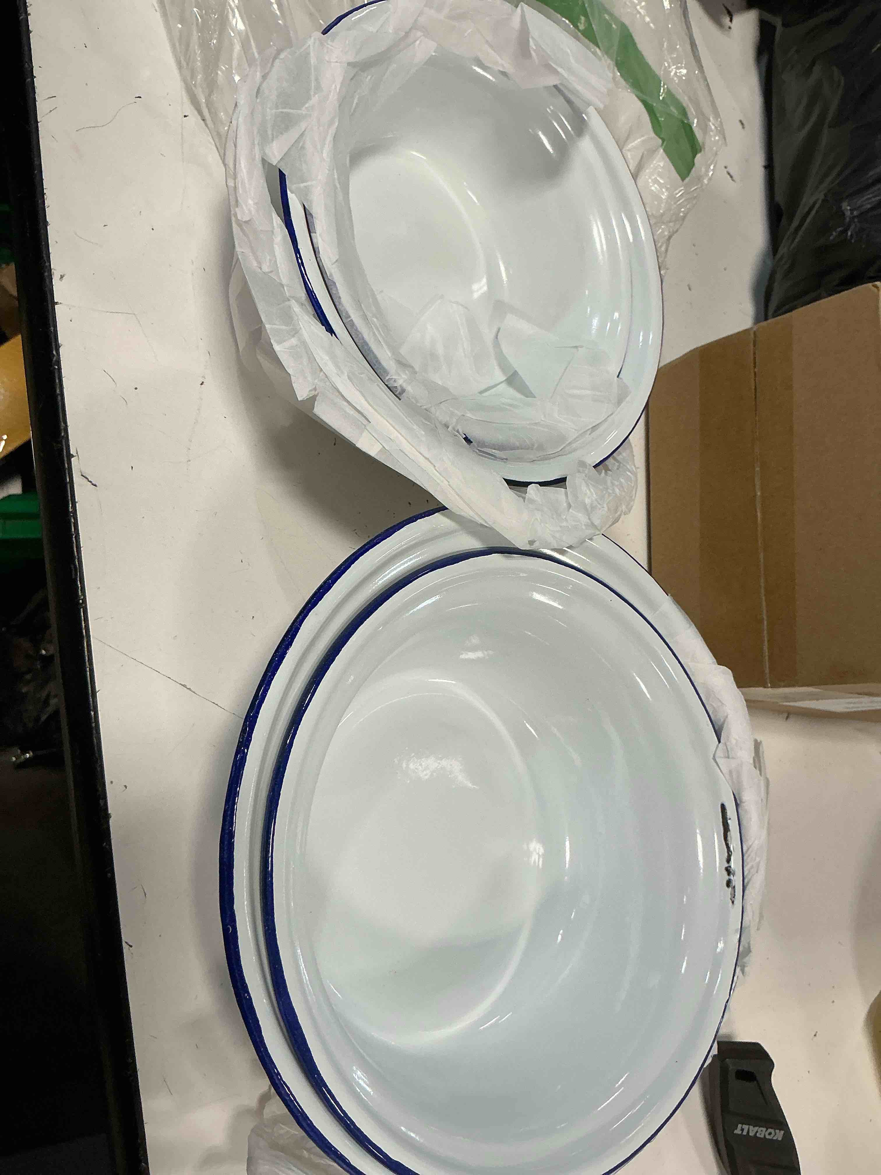 Condition photo showing As Is for kichvoe enamel bowl set 4pcs mixing enamelware vintage metal nesting bowls old-fashioned basin l for kitchen white round serving tray ?16cm+18cm+20cm+22cm ?
