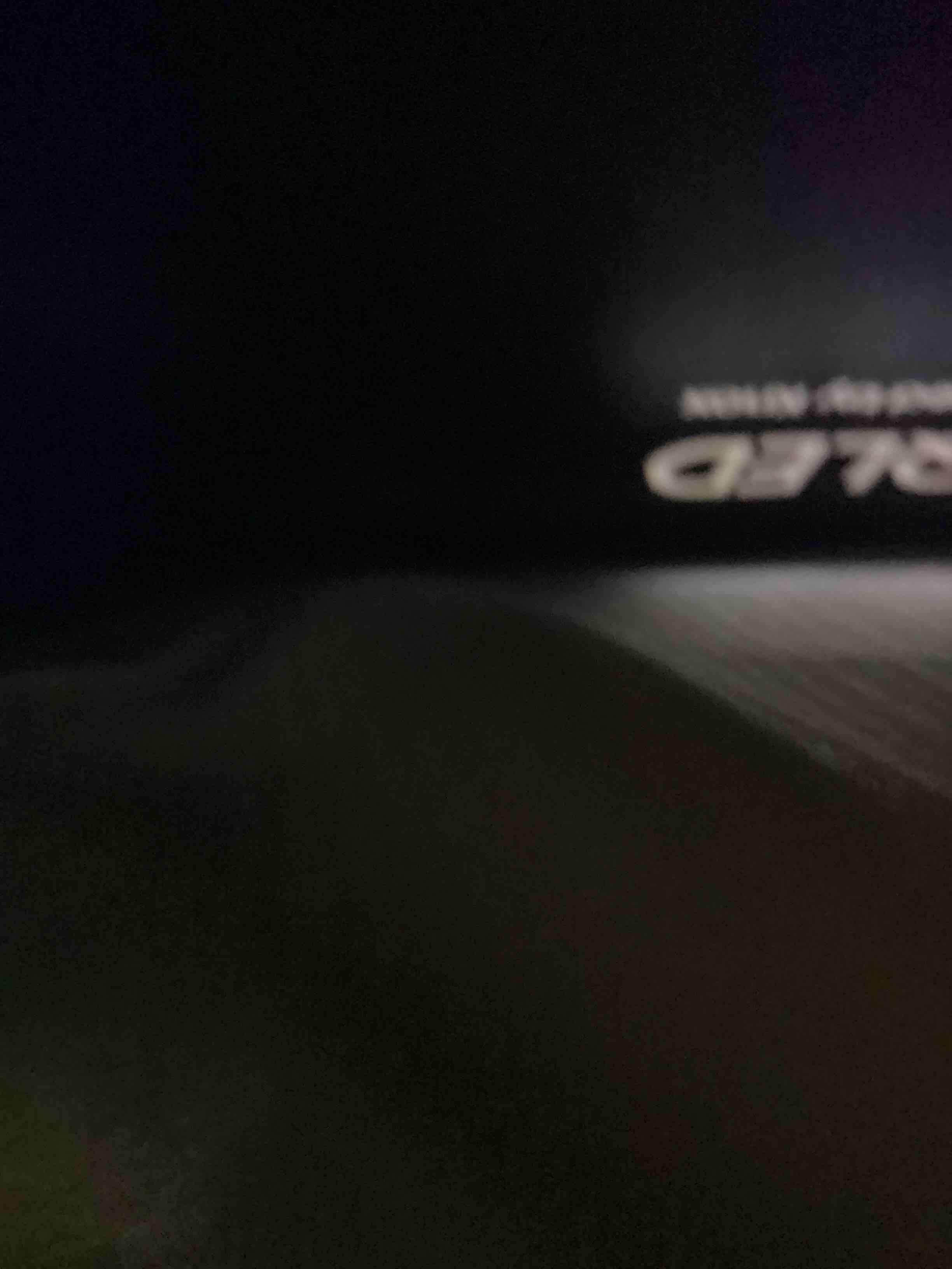 https://s3.amazonaws.com/lotting-images-prod/bidfta/BRN6202010_1781285019186.jpeg