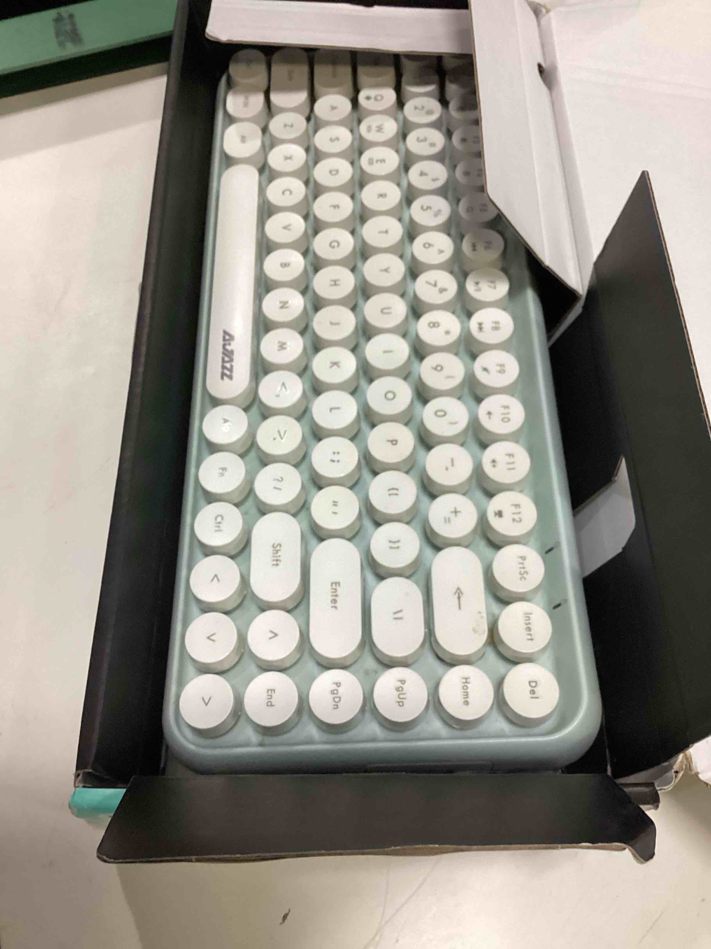 Condition photo showing As Is for wireless aula hero 68 he 60% gaming keyboard wired, hall effect magnetic switch keyboard with 8k hz polling rate, side printed pbt keycaps, rgb backlit light box, customizable web software for pc/mac gamers line white
