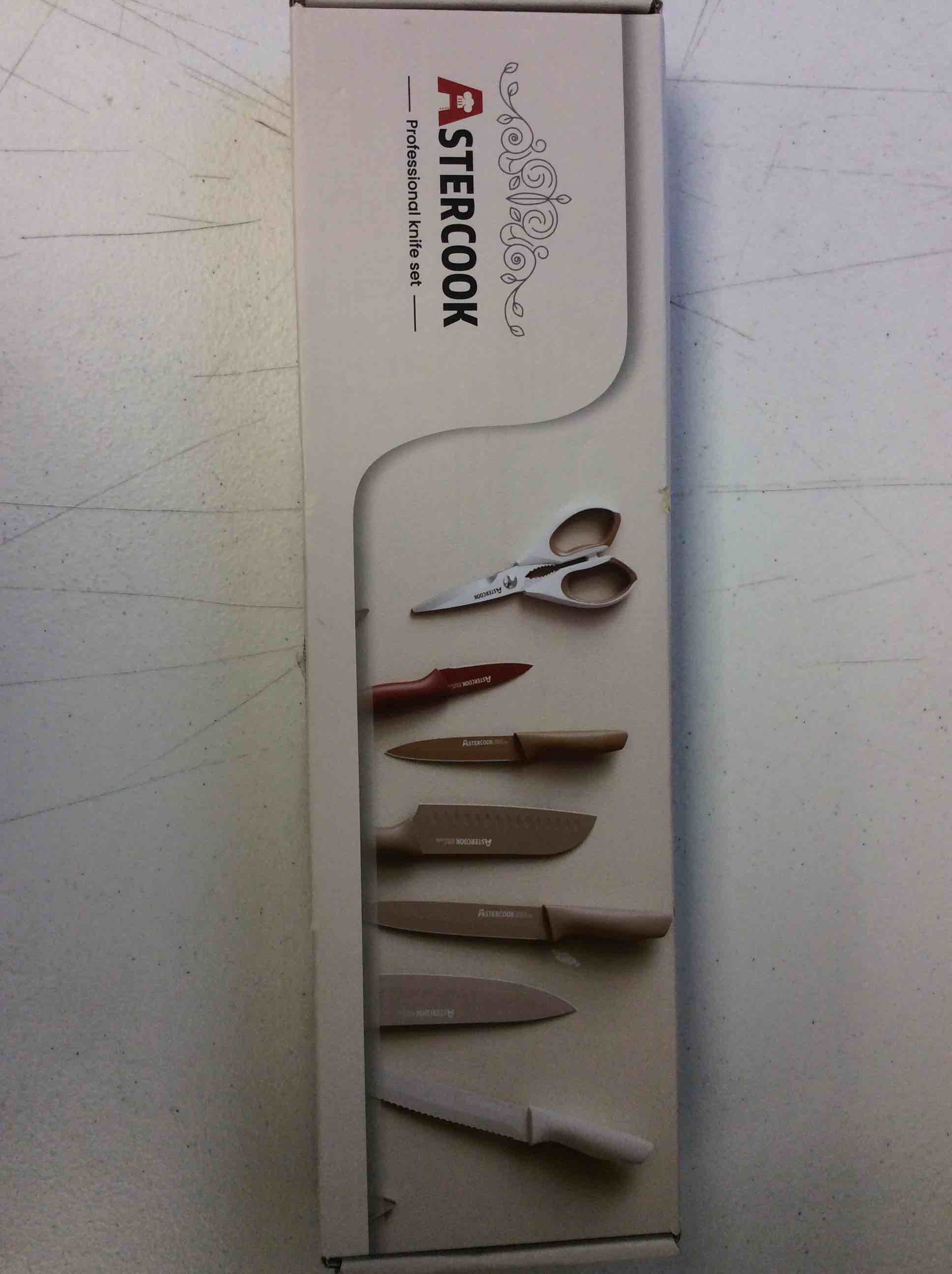 Condition photo showing New/Like New for astercook professional knife set 