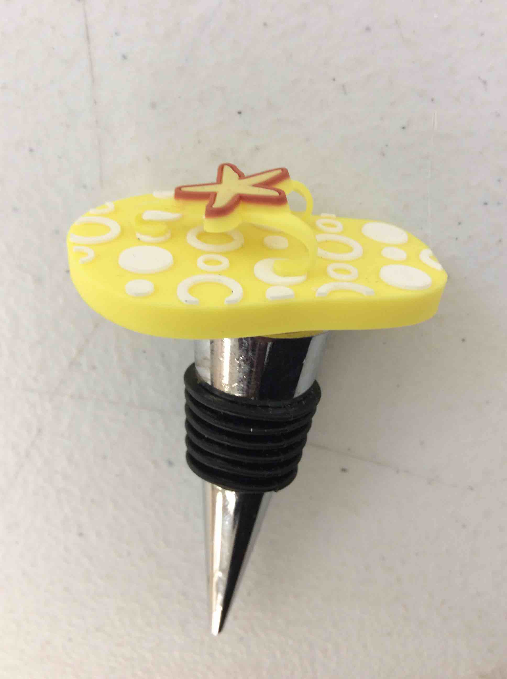 Condition photo showing New/Like New for sandal bottle stopper 
