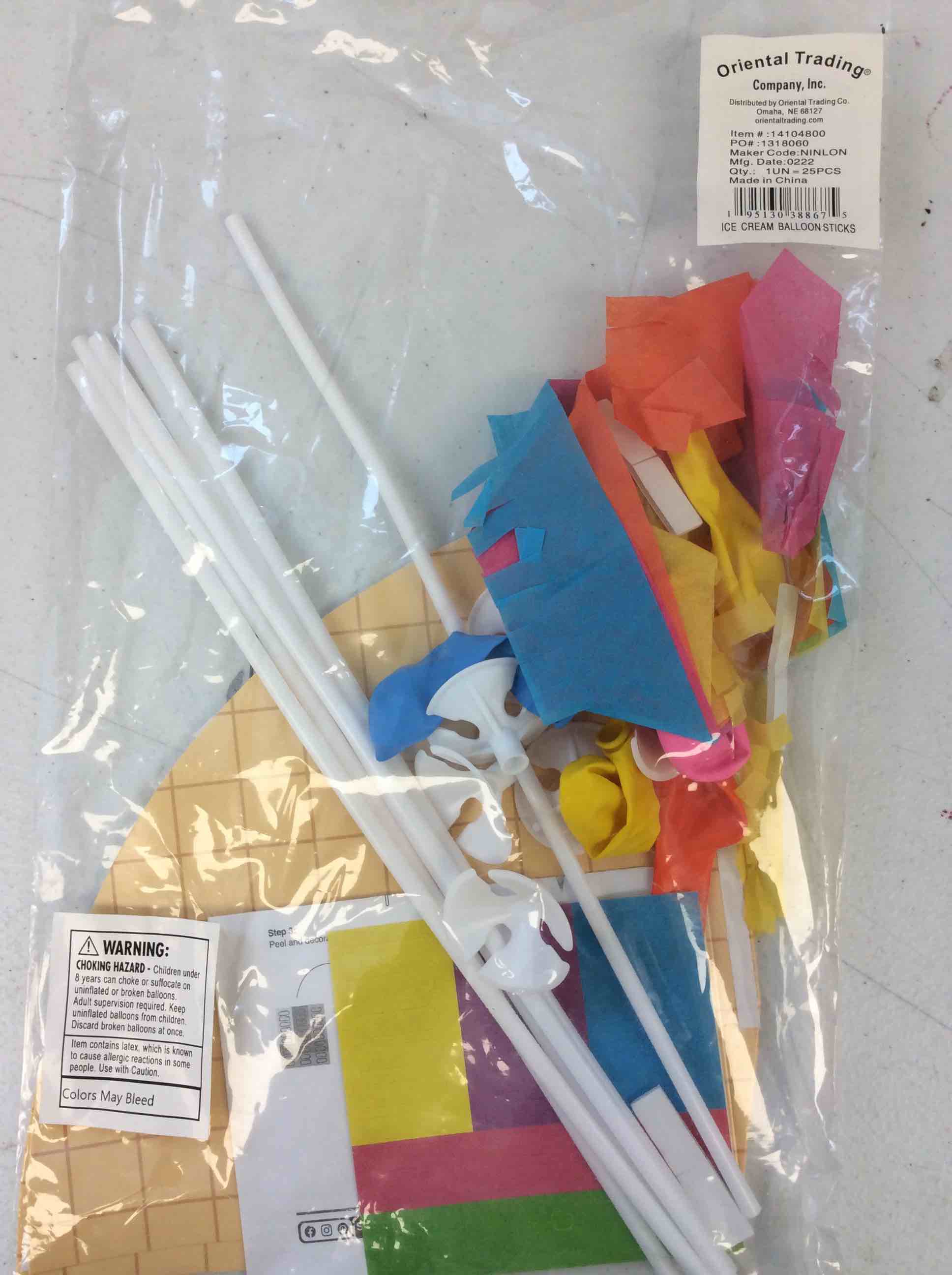 Condition photo showing New/Like New for ice cream balloons sticks