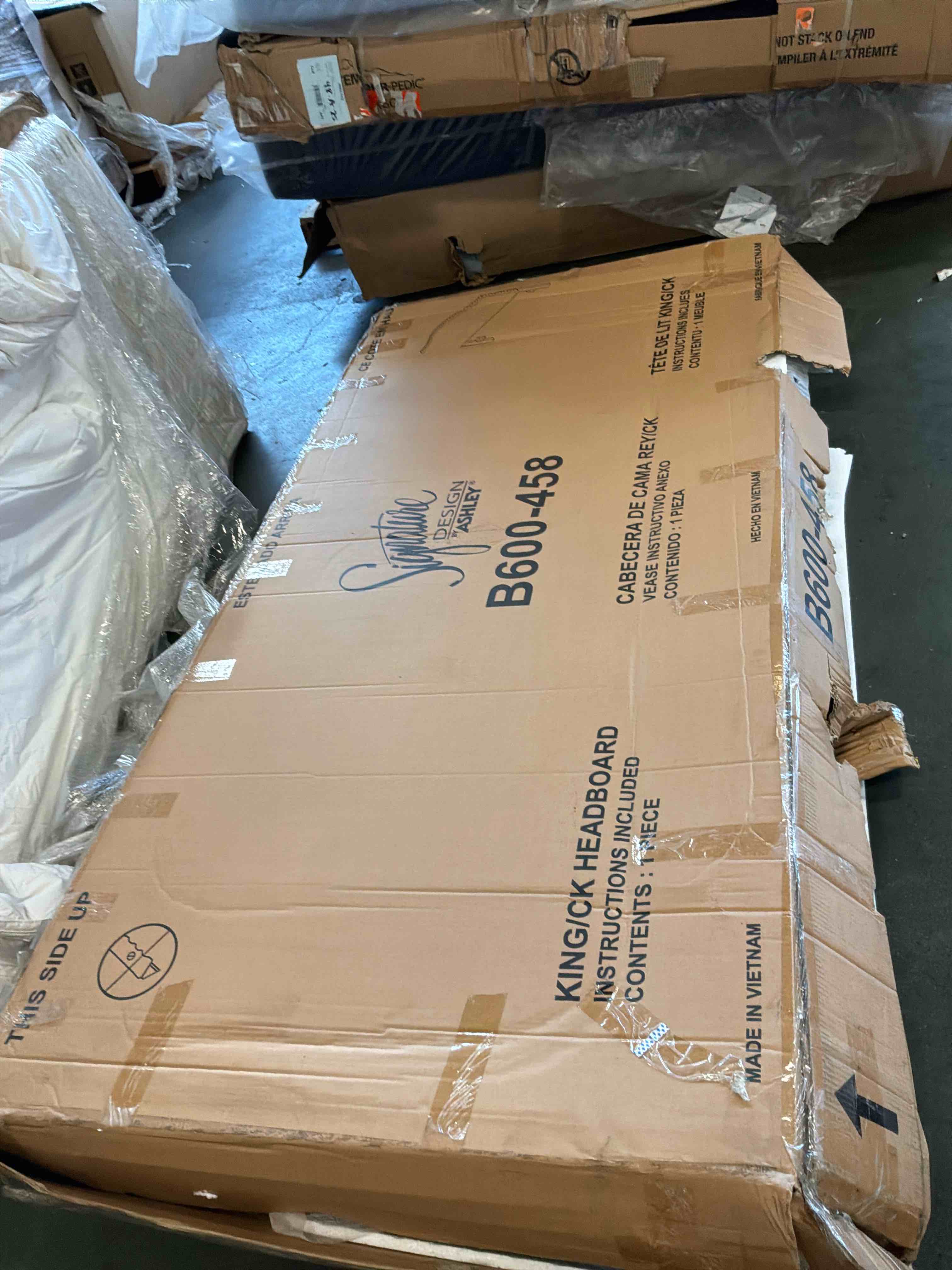 Condition photo showing Good Condition for king headboard kasidon - multi king upholstered bed