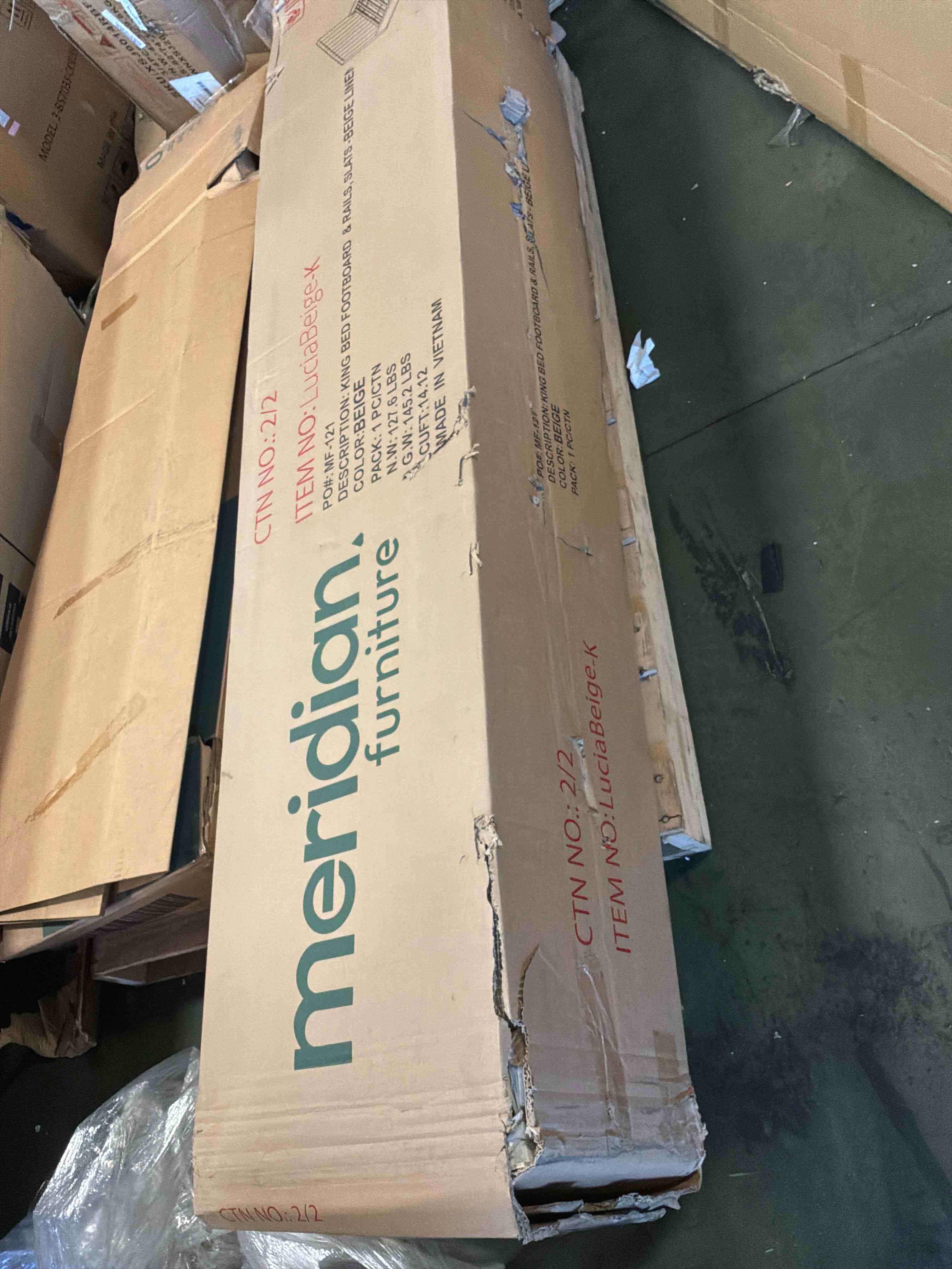 Condition photo showing Good Condition for incomplete lucia beige linen textured fabric upholstered king bed | meridian furniture - luciabeige-k