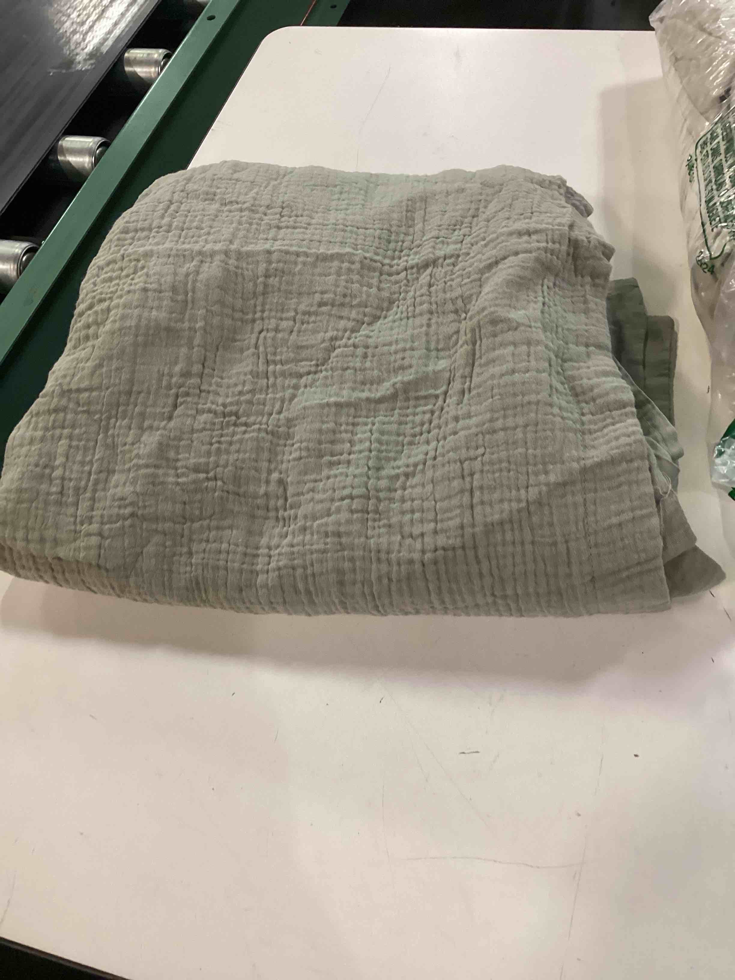 Condition photo showing As Is for phf 100% cotton waffle pillow shams with flange 20"x36", 2 packs , olive green | soft breathable waffle weave pillow cover skin-friendly pillowcase with elegant flange for couch sofa bedroom, no filling