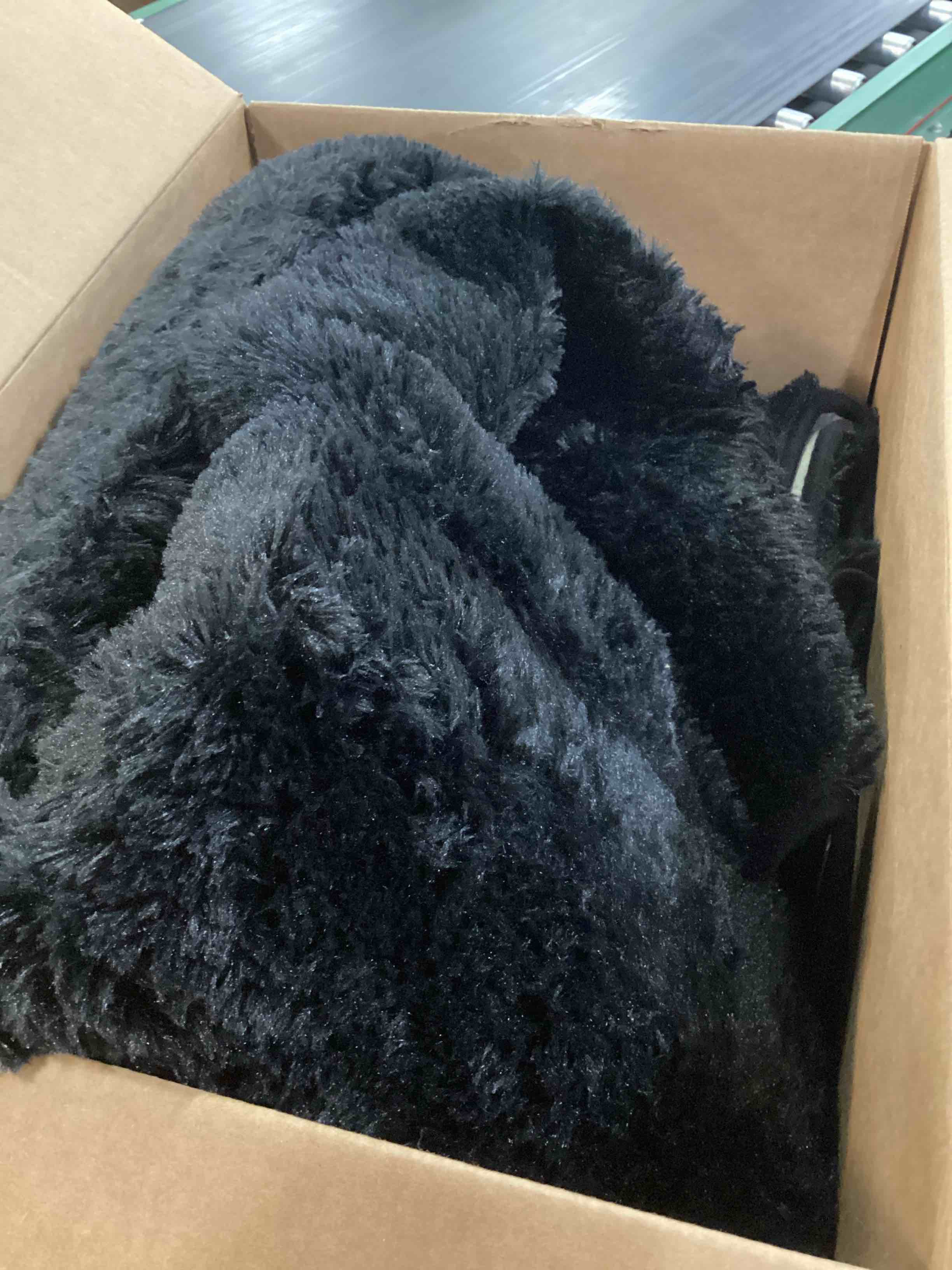Condition photo showing Good Condition for (medium) shag area rugs for living room bedroom dinning room soft plush pile fluffy fuzzy indoor modern carpets washable rugs, black