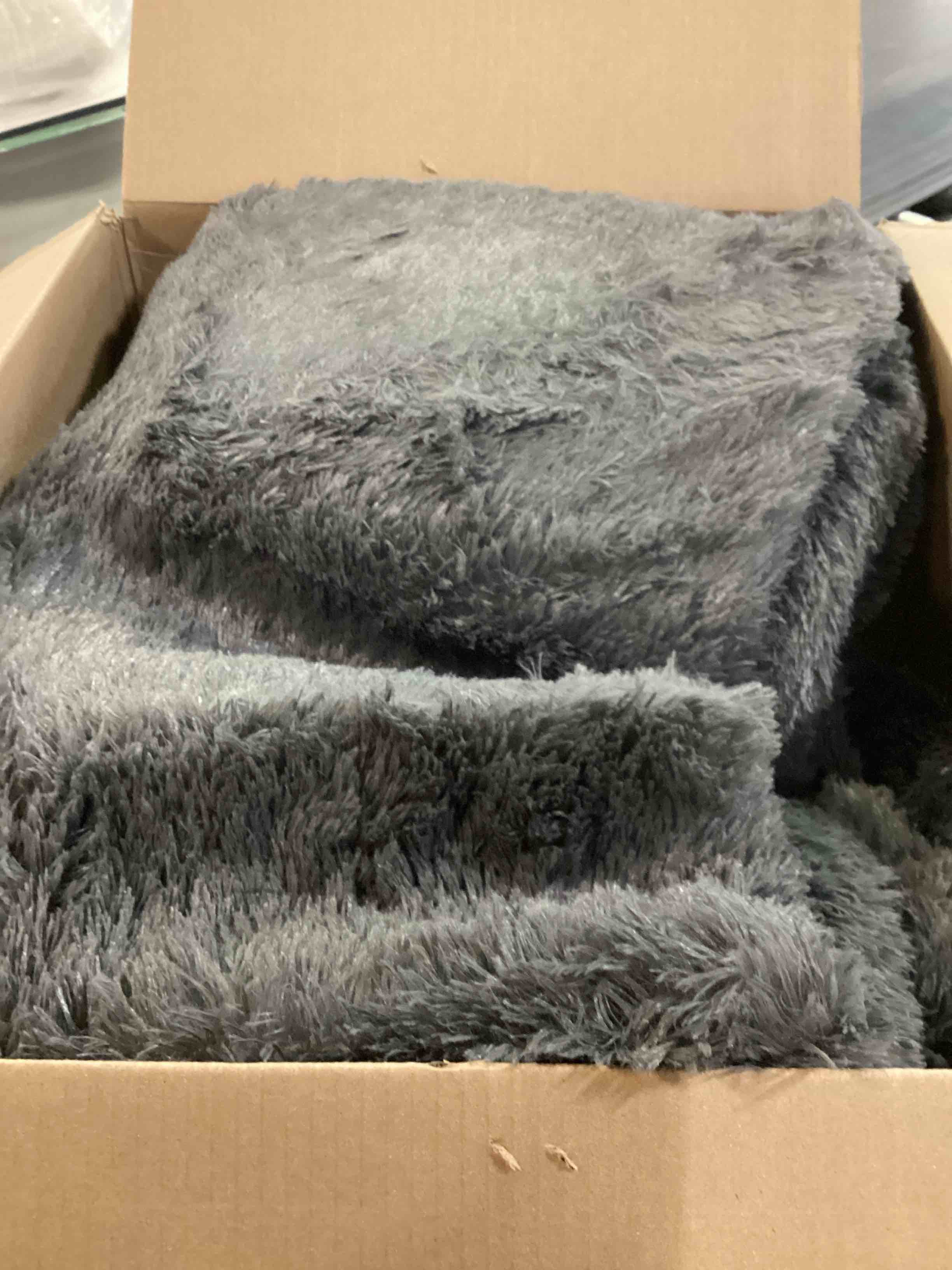 Condition photo showing Good Condition for shag area rugs for living room bedroom dinning room soft plush pile fluffy fuzzy indoor modern carpets washable rugs, gray (medium)