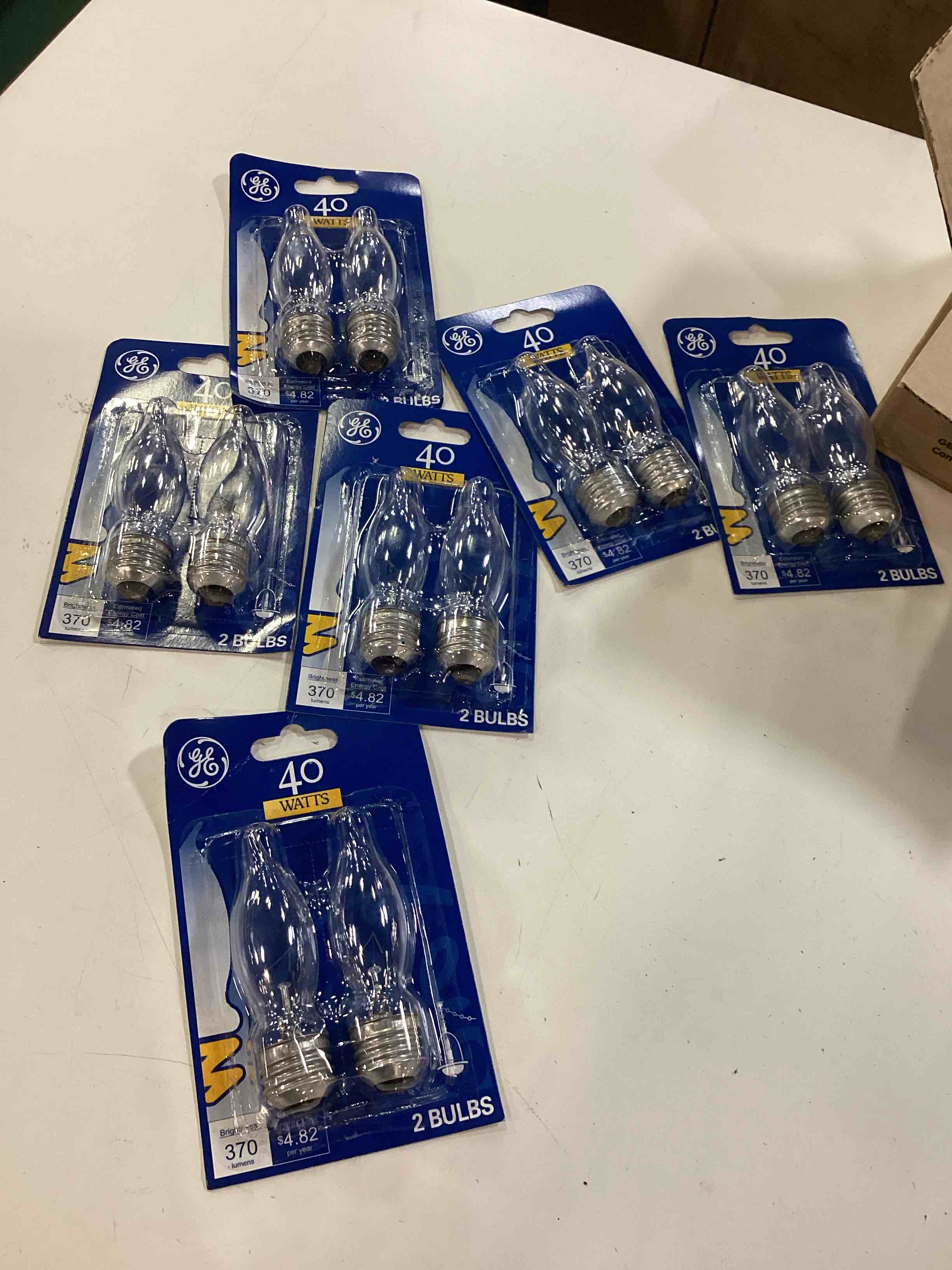 Condition photo showing Good Condition for ge 40w bent tip incandescent chandelier bulbs (6 pack)