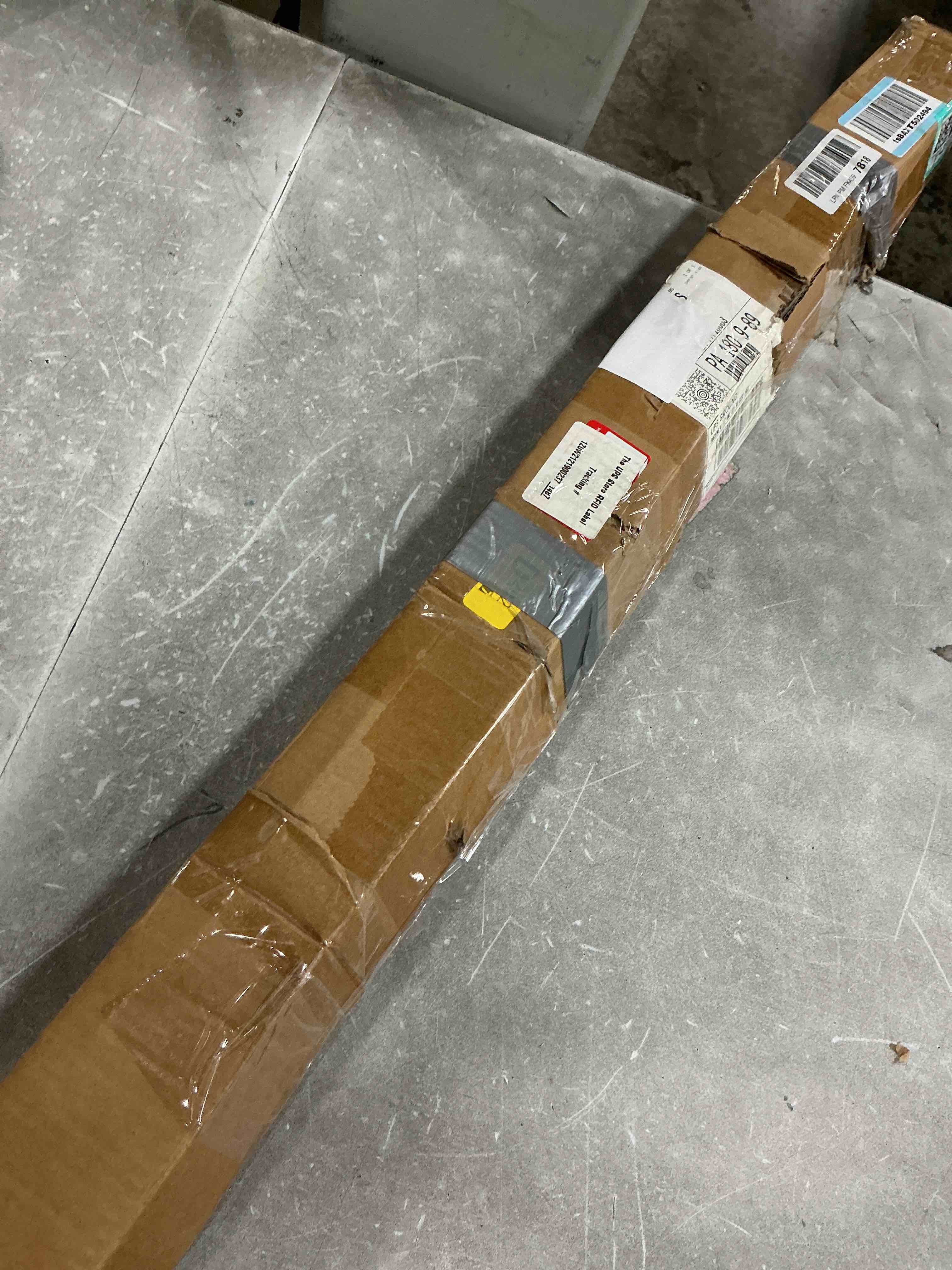 https://s3.amazonaws.com/lotting-images-prod/bidfta/BRN7464605_1789471191468.jpeg