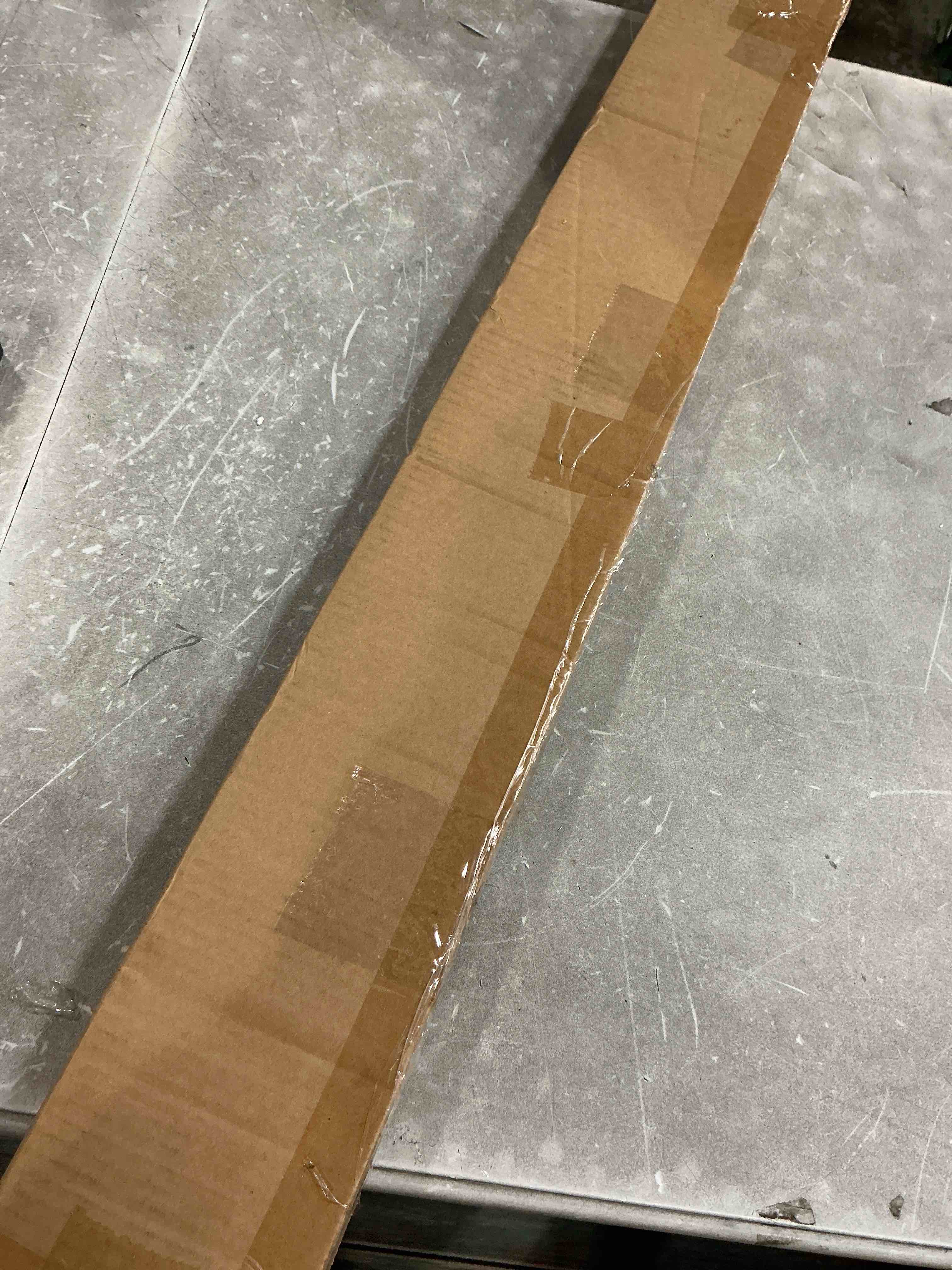 https://s3.amazonaws.com/lotting-images-prod/bidfta/BRN7464606_1789471600760.jpeg