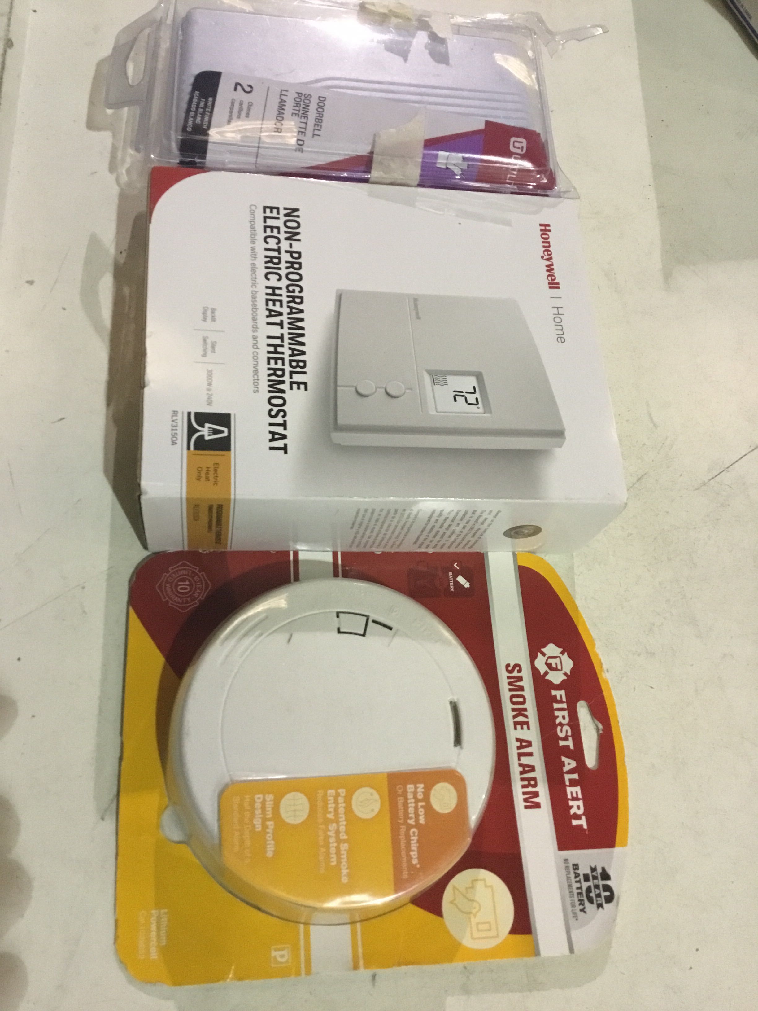 https://s3.amazonaws.com/lotting-images-prod/bidfta/CD564149_1544207268415.jpeg
