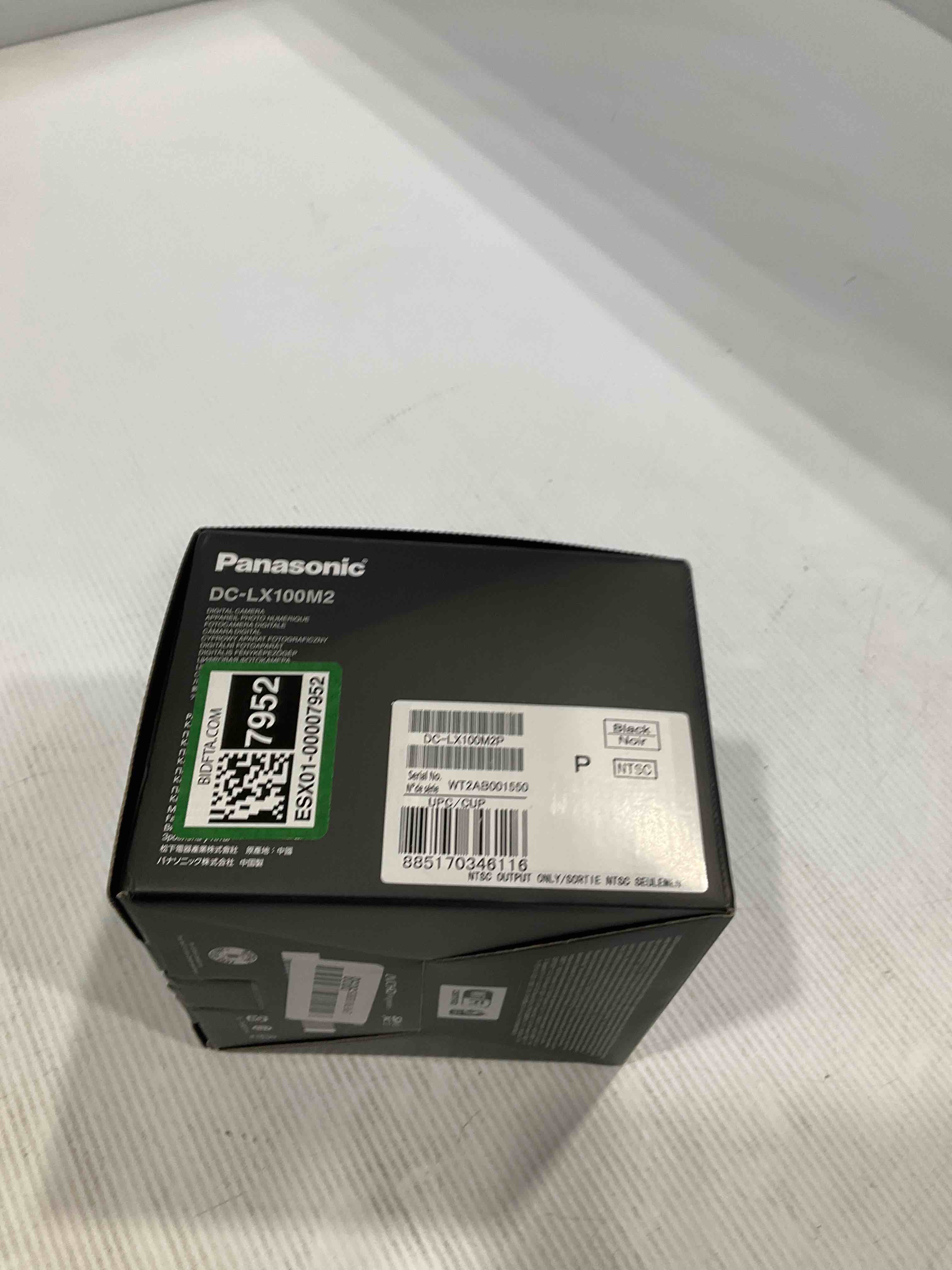 https://s3.amazonaws.com/lotting-images-prod/bidfta/ESX01-00007952_1659095181999.jpeg