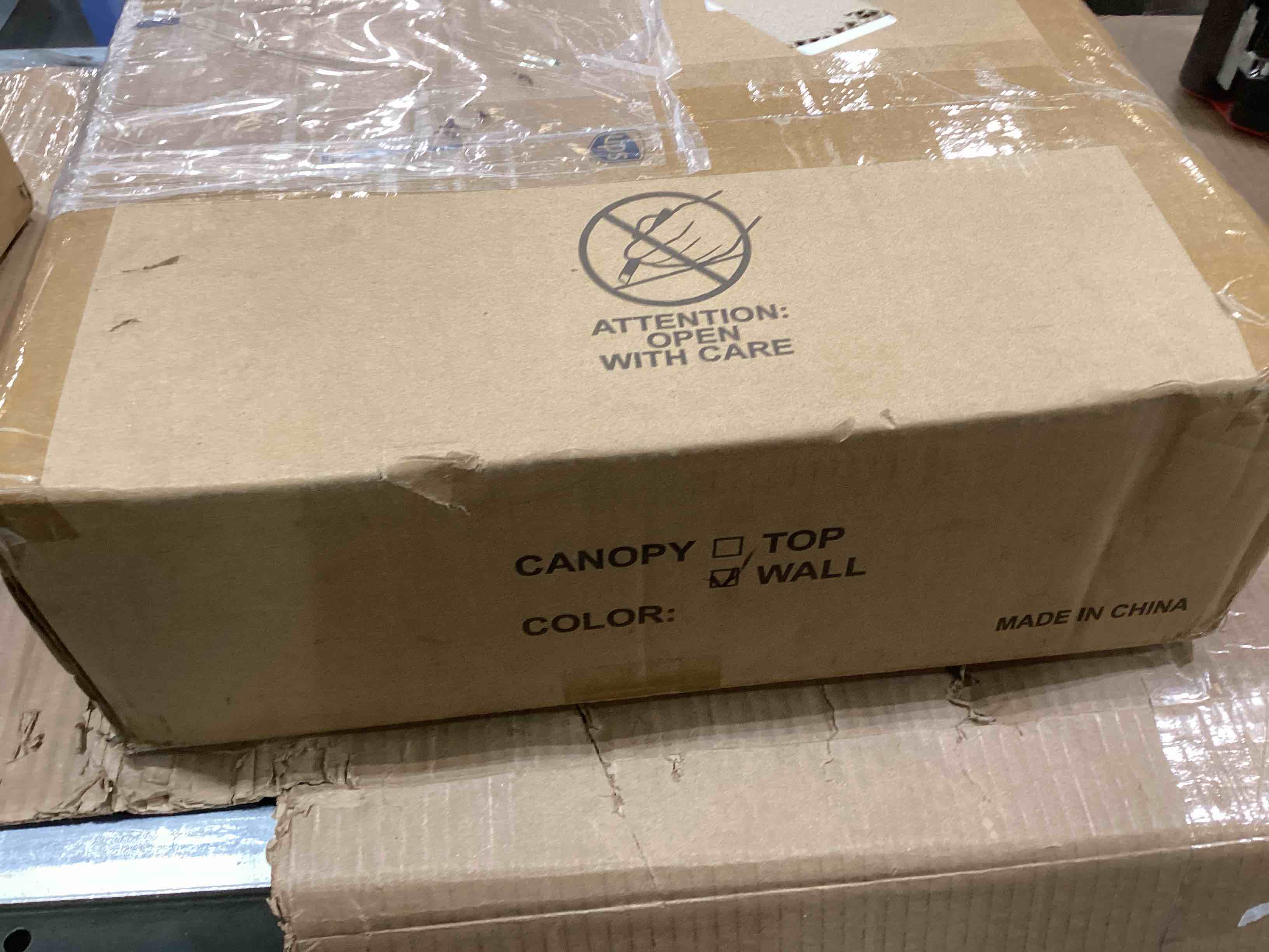 https://s3.amazonaws.com/lotting-images-prod/bidfta/EXS00054498_1668803083569.jpeg