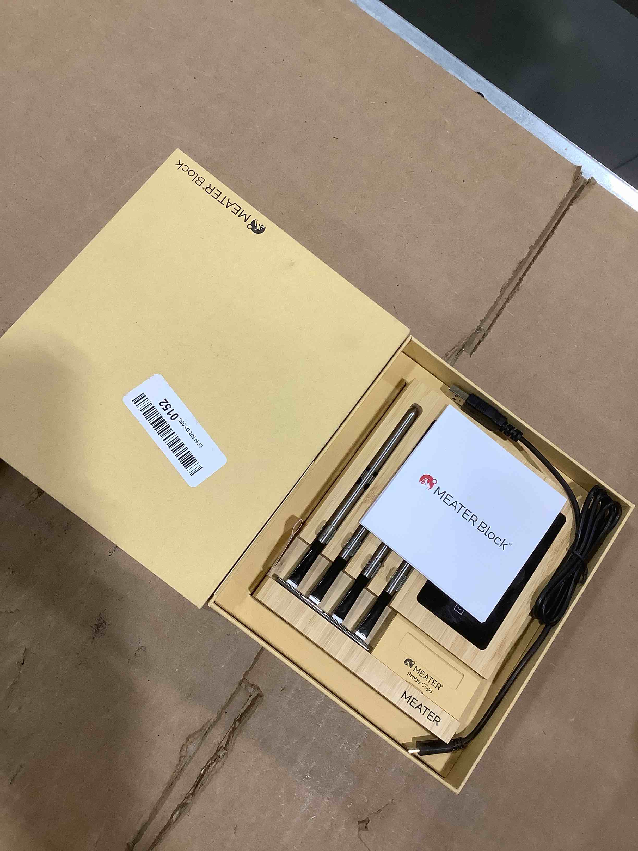 https://s3.amazonaws.com/lotting-images-prod/bidfta/EXS00095824_1671712911100.jpeg