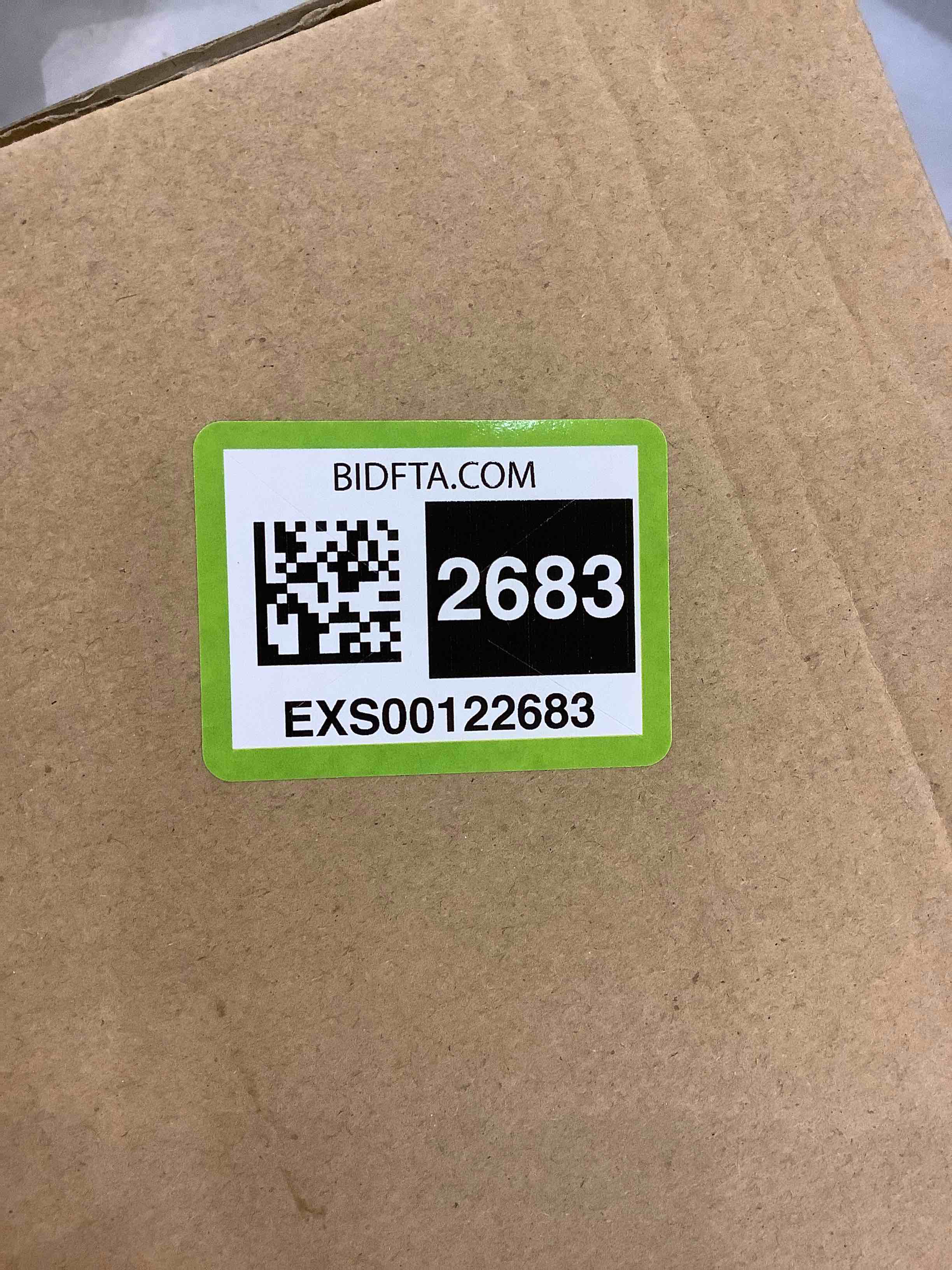 https://s3.amazonaws.com/lotting-images-prod/bidfta/EXS00122683_1684420081054.jpeg