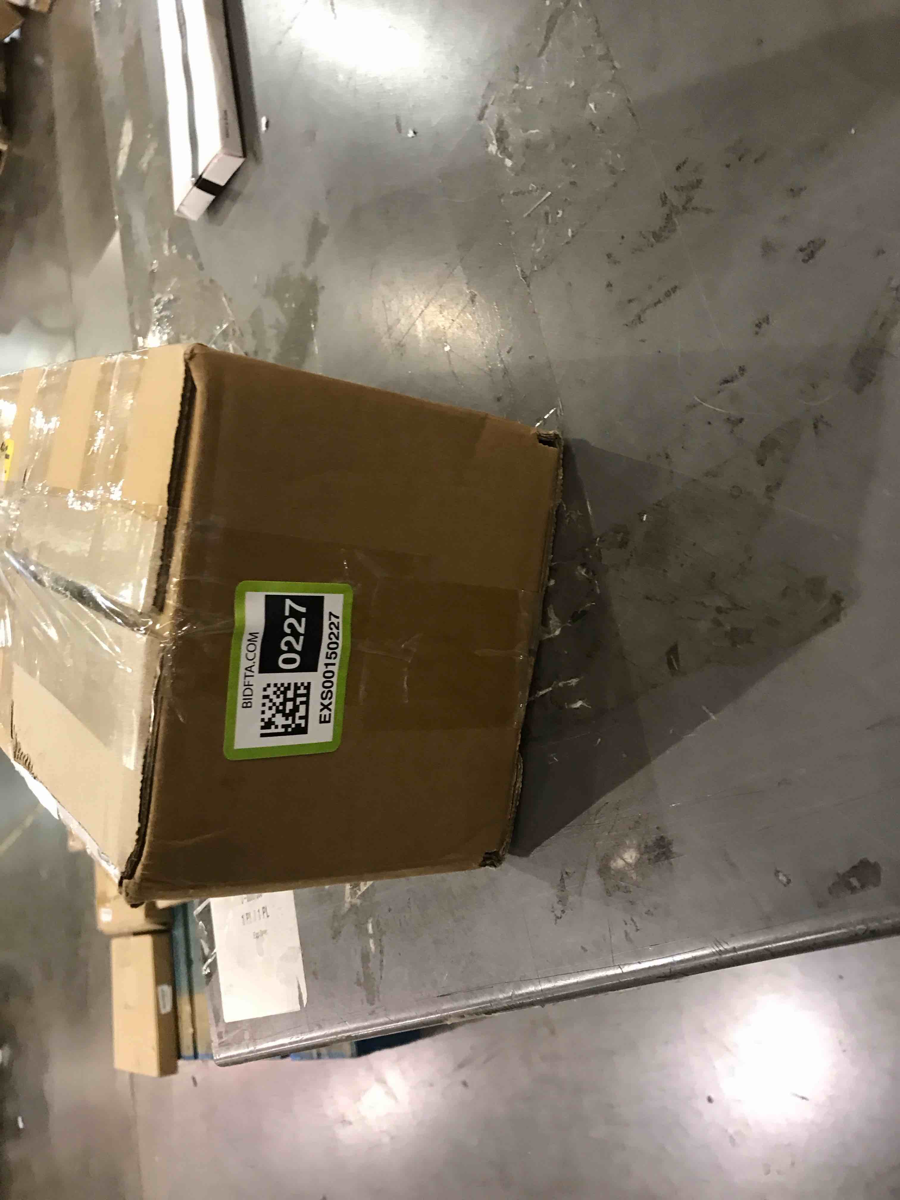 https://s3.amazonaws.com/lotting-images-prod/bidfta/EXS00150227_1697221136032.jpeg
