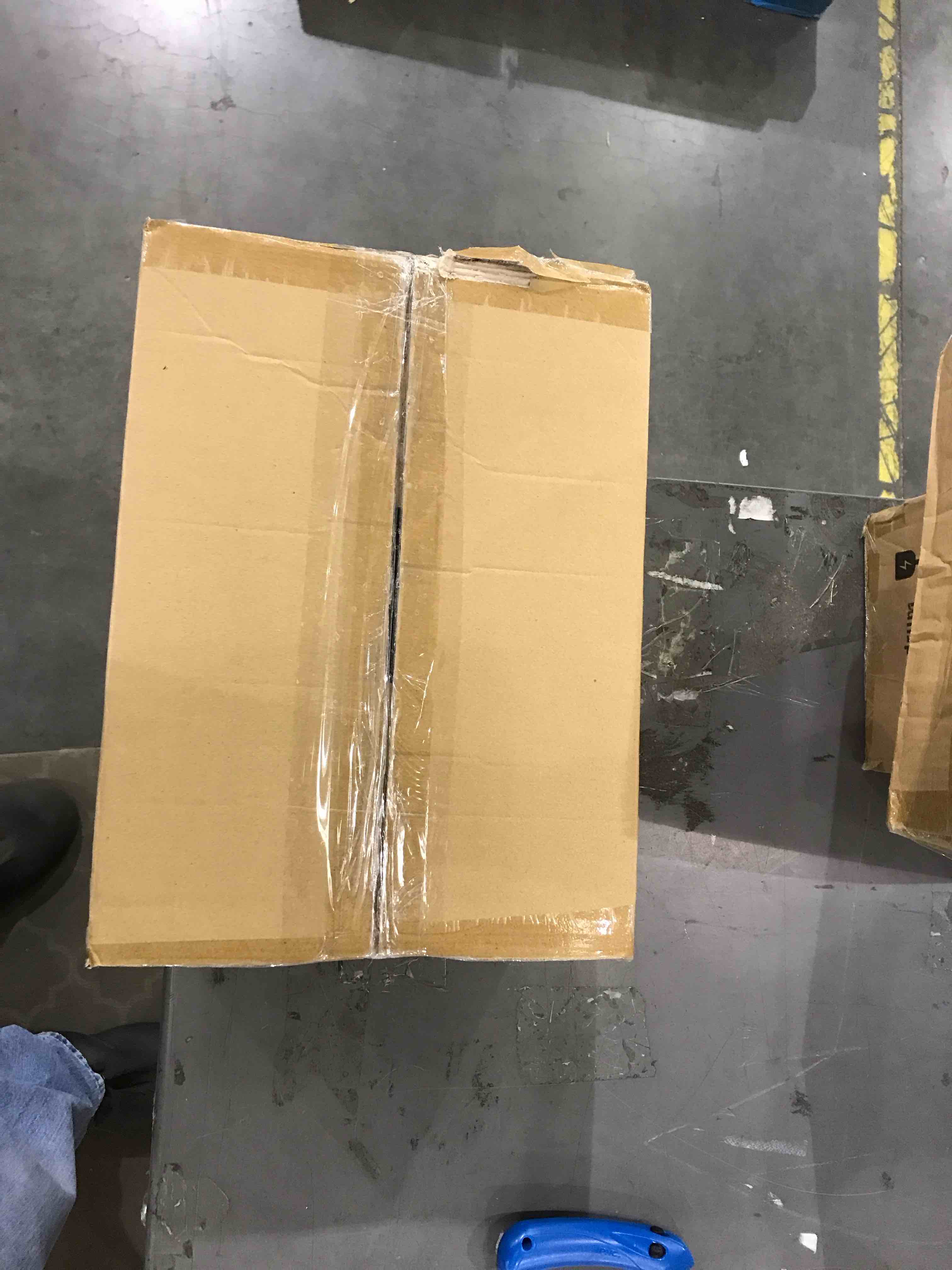 https://s3.amazonaws.com/lotting-images-prod/bidfta/EXS00150231_1697221722523.jpeg