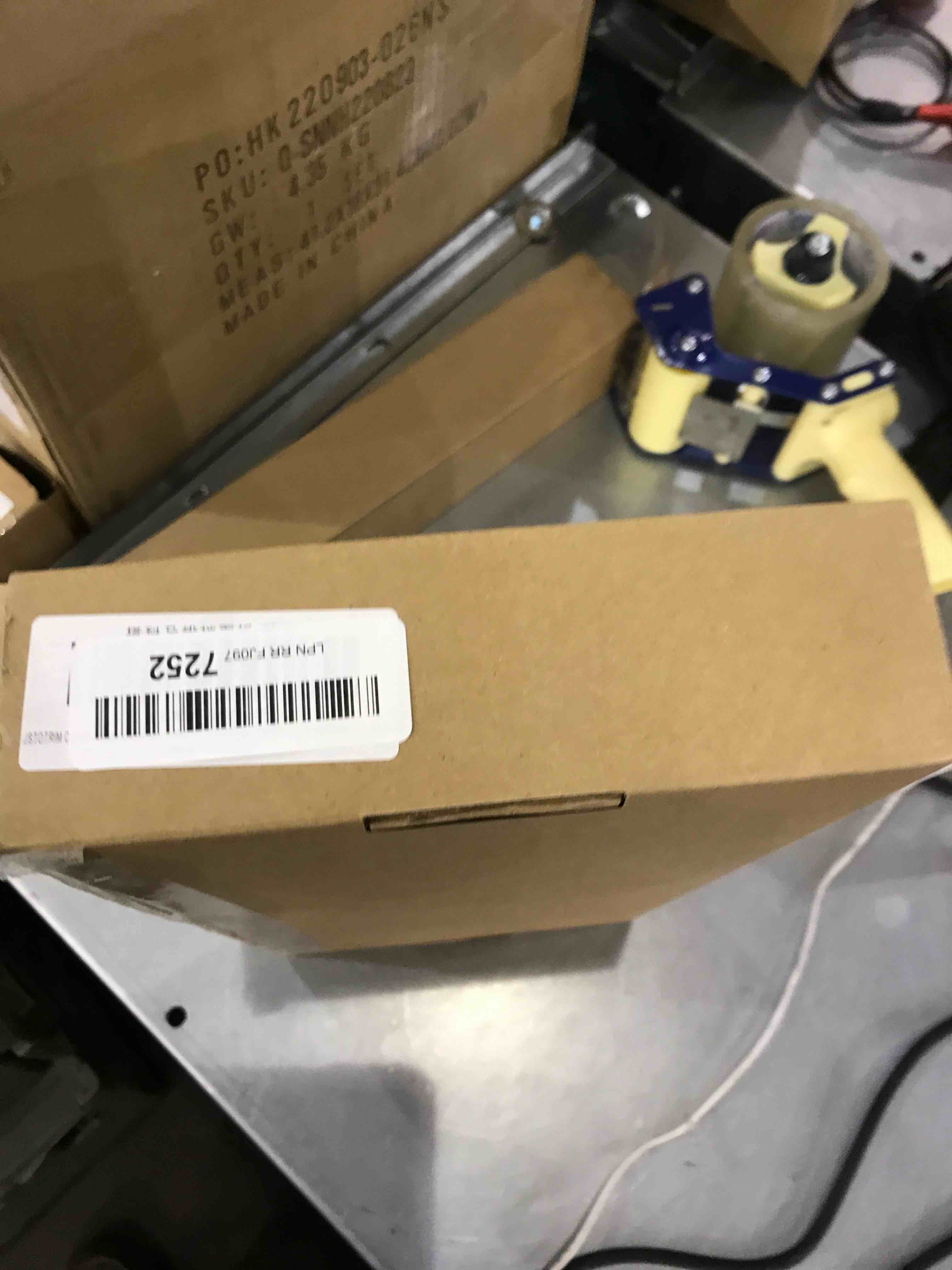 https://s3.amazonaws.com/lotting-images-prod/bidfta/EXS00151455_1681214990734.jpeg