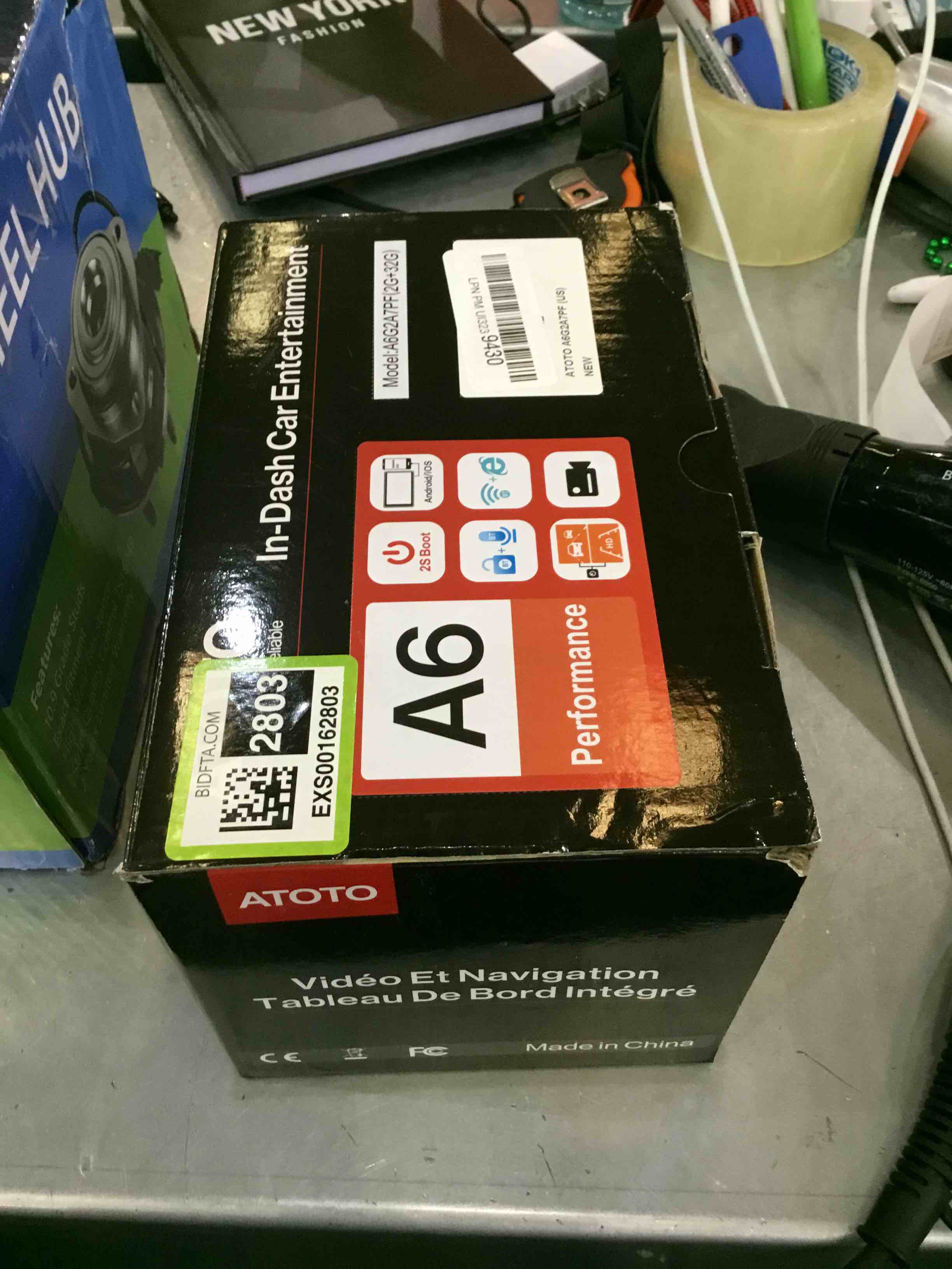 https://s3.amazonaws.com/lotting-images-prod/bidfta/EXS00162803_1684518778156.jpeg