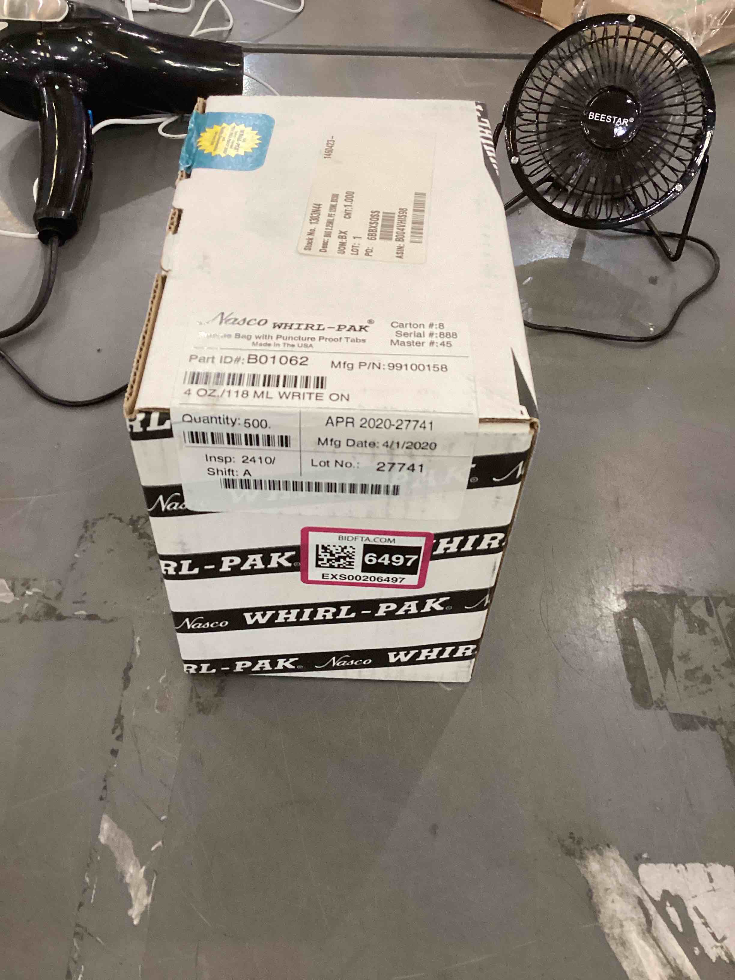 https://s3.amazonaws.com/lotting-images-prod/bidfta/EXS00170830_1684427883058.jpeg