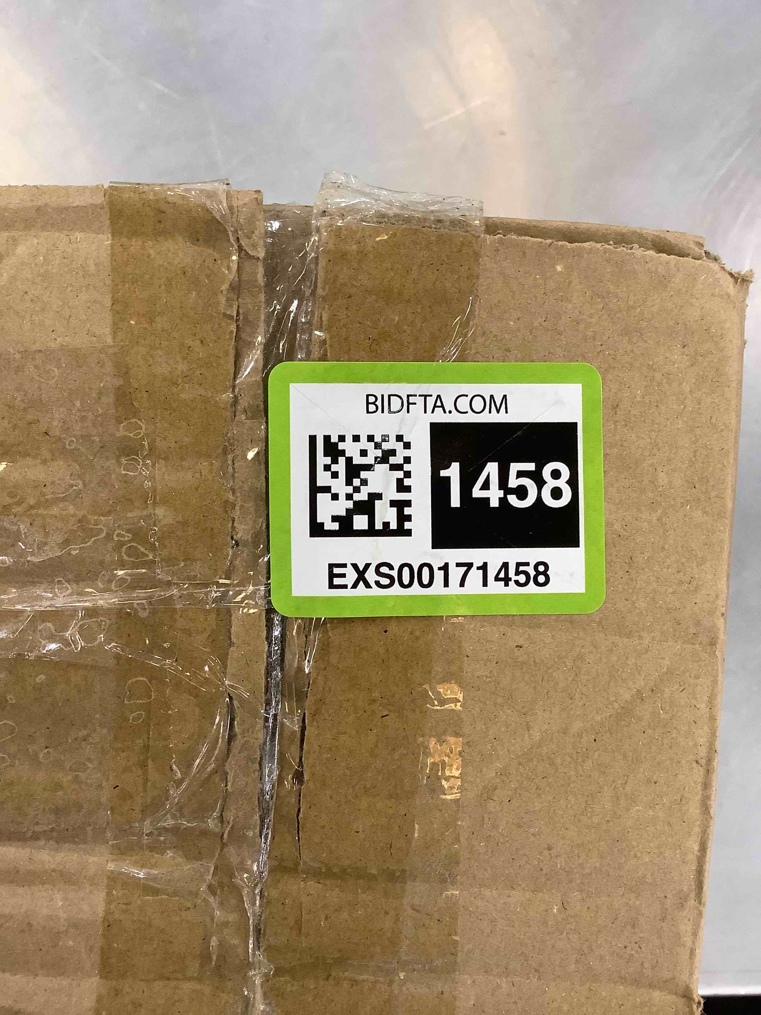 https://s3.amazonaws.com/lotting-images-prod/bidfta/EXS00171458_1683299332892.jpeg