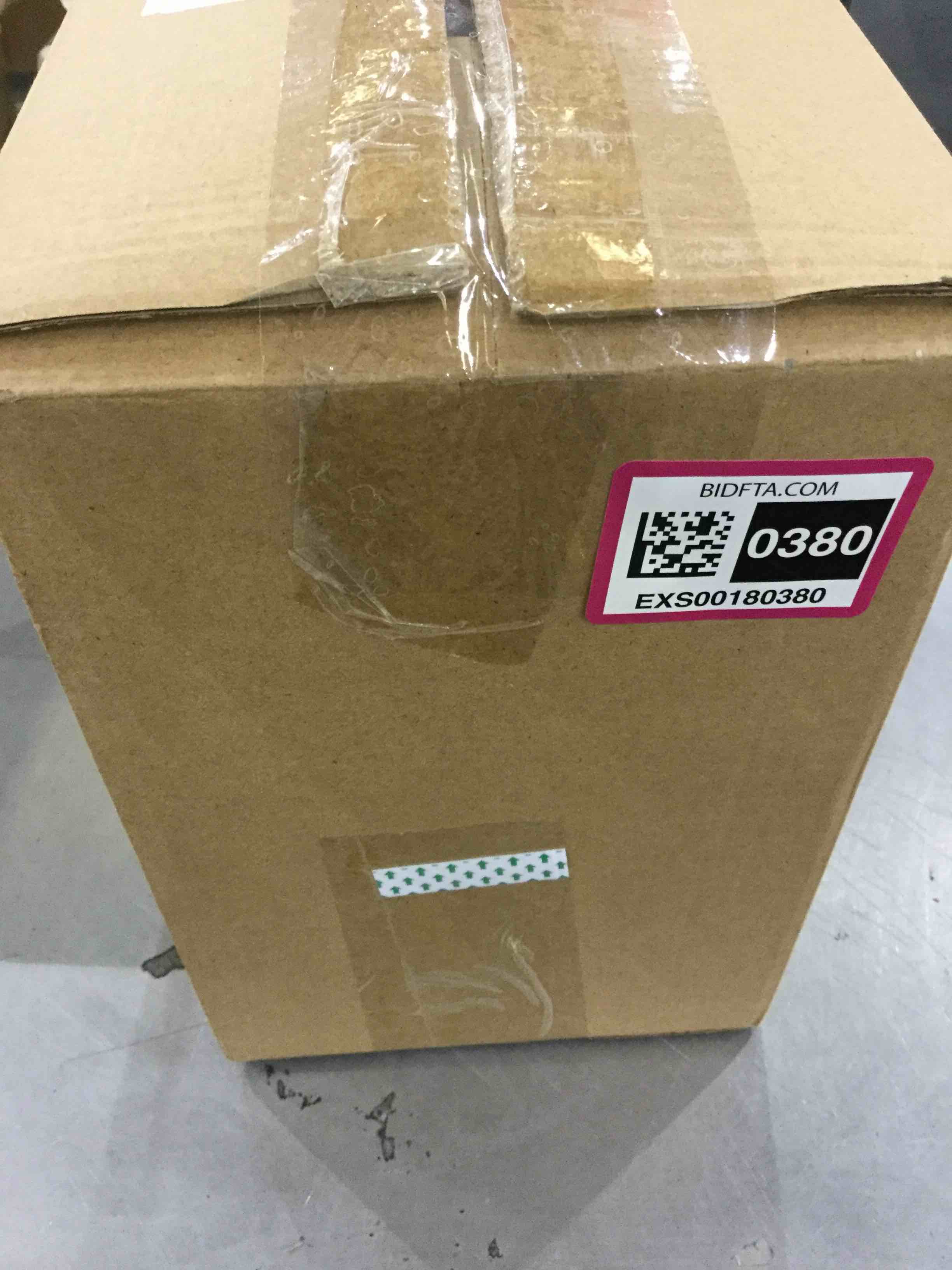 https://s3.amazonaws.com/lotting-images-prod/bidfta/EXS00180380_1683817812790.jpeg