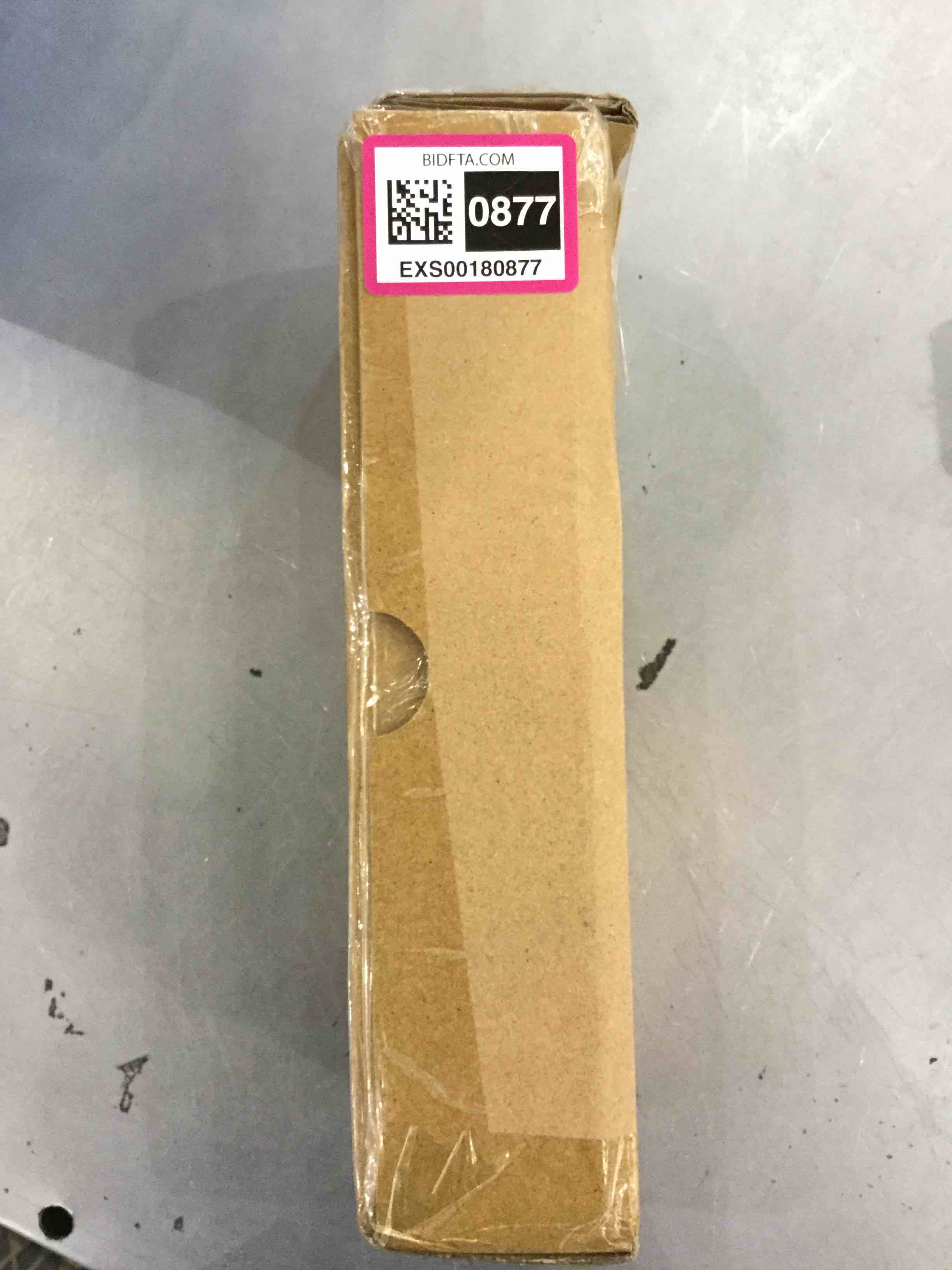 https://s3.amazonaws.com/lotting-images-prod/bidfta/EXS00180877_1684431874653.jpeg