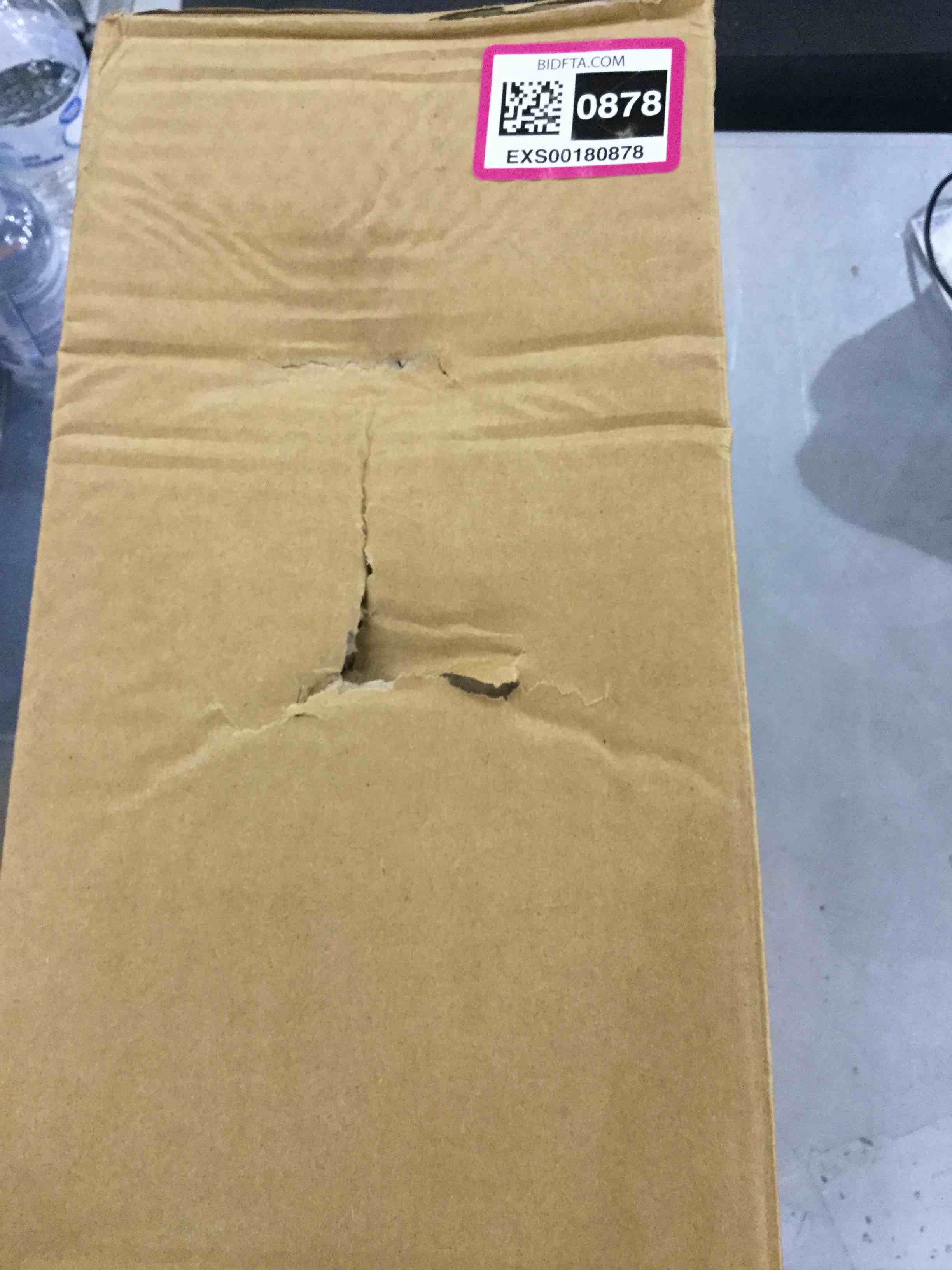 https://s3.amazonaws.com/lotting-images-prod/bidfta/EXS00180878_1684431475712.jpeg