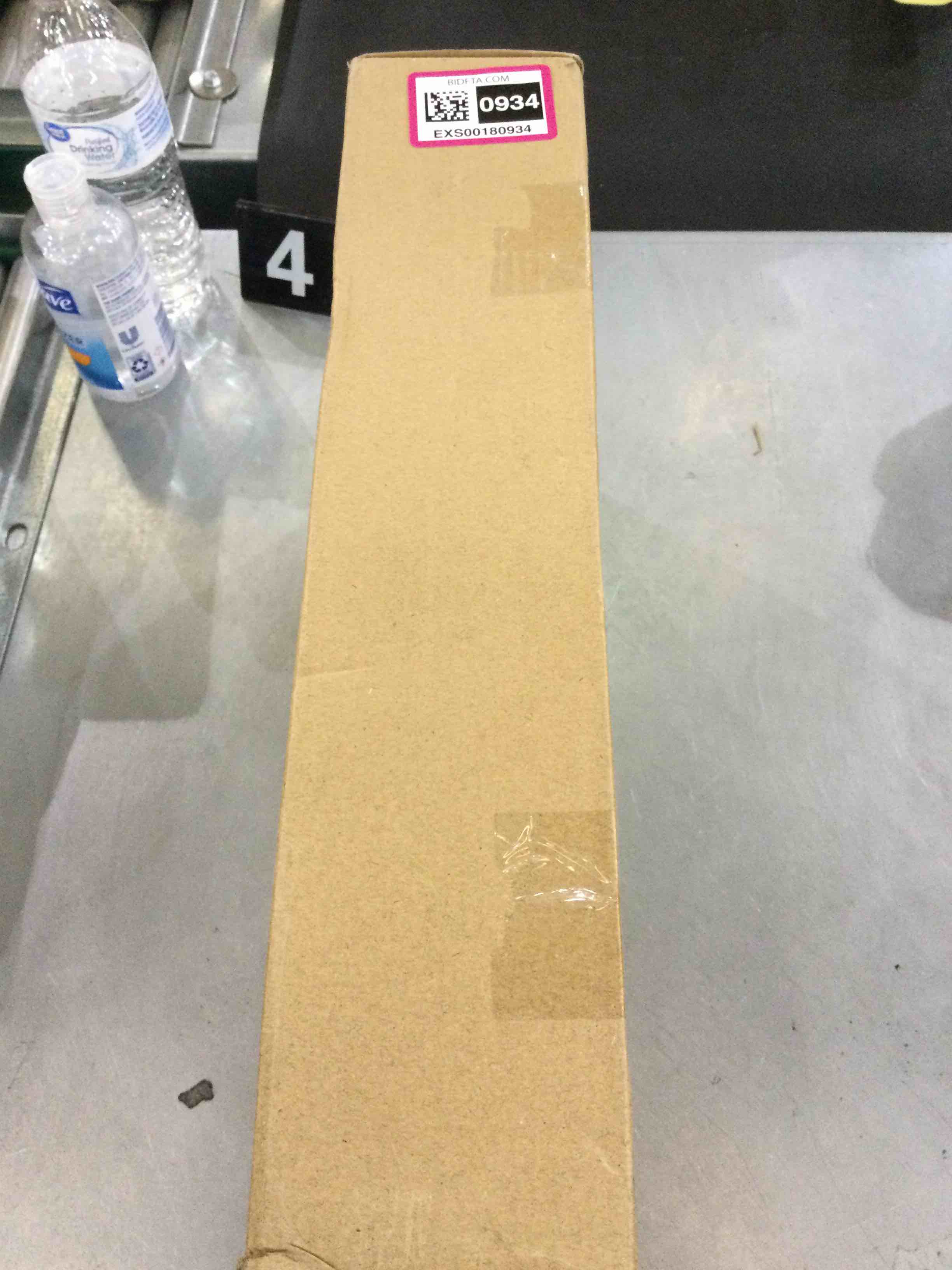 https://s3.amazonaws.com/lotting-images-prod/bidfta/EXS00180934_1684510978709.jpeg