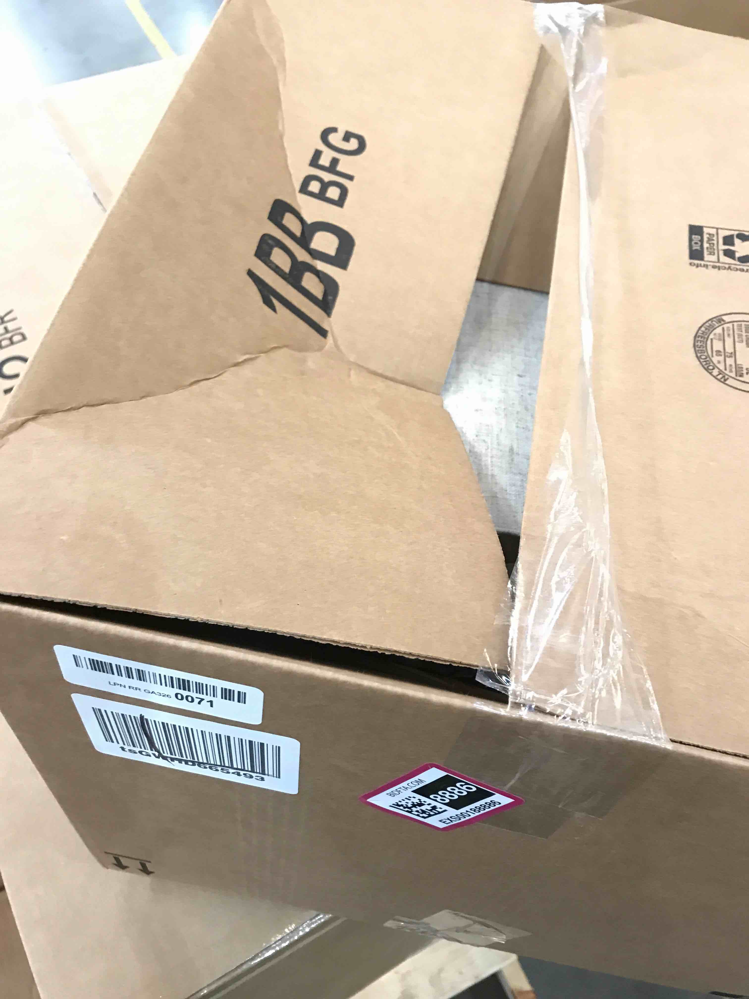 https://s3.amazonaws.com/lotting-images-prod/bidfta/EXS00188886_1683733781924.jpeg